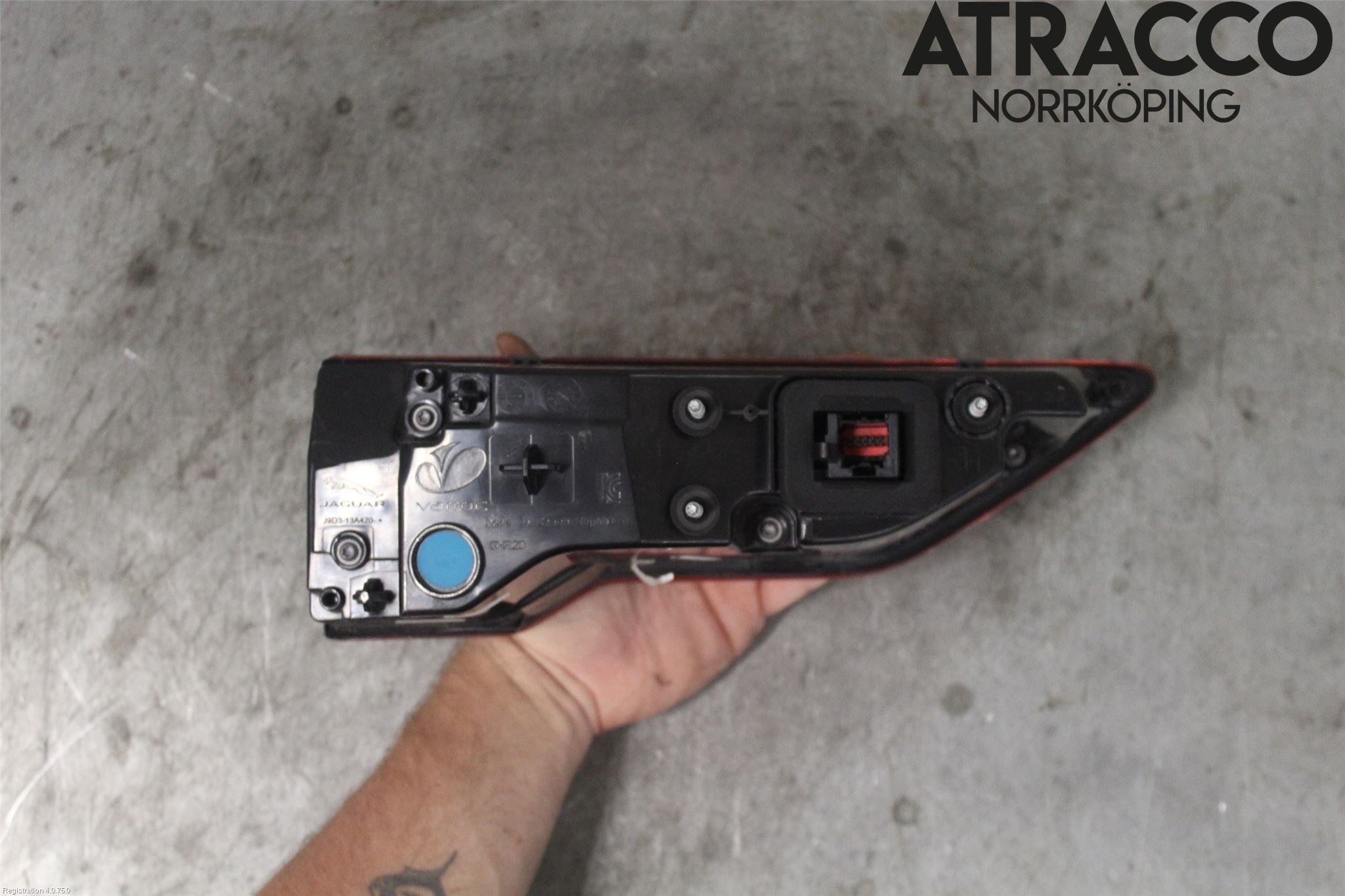 Jaguar I-PACE 18- Bakljus Lucka Hö