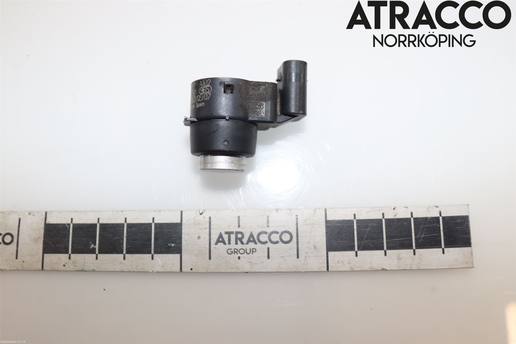 BMW 3 E90/91 SED/TOU 05-12 Parkeringshjälp Frontsensor