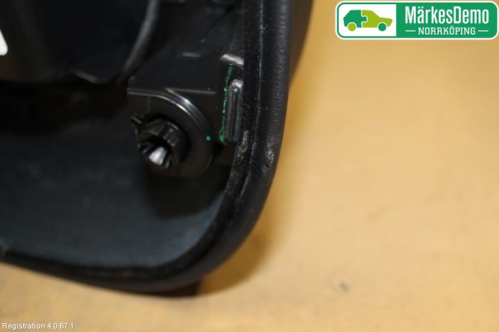 Audi Q5/SQ5 17- Dörrklädsel Vä