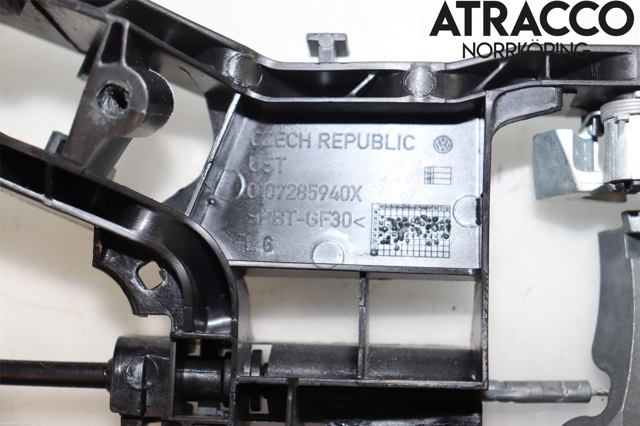 Volkswagen VW TIGUAN 16-24 Dörrhandtag Yttre Vä