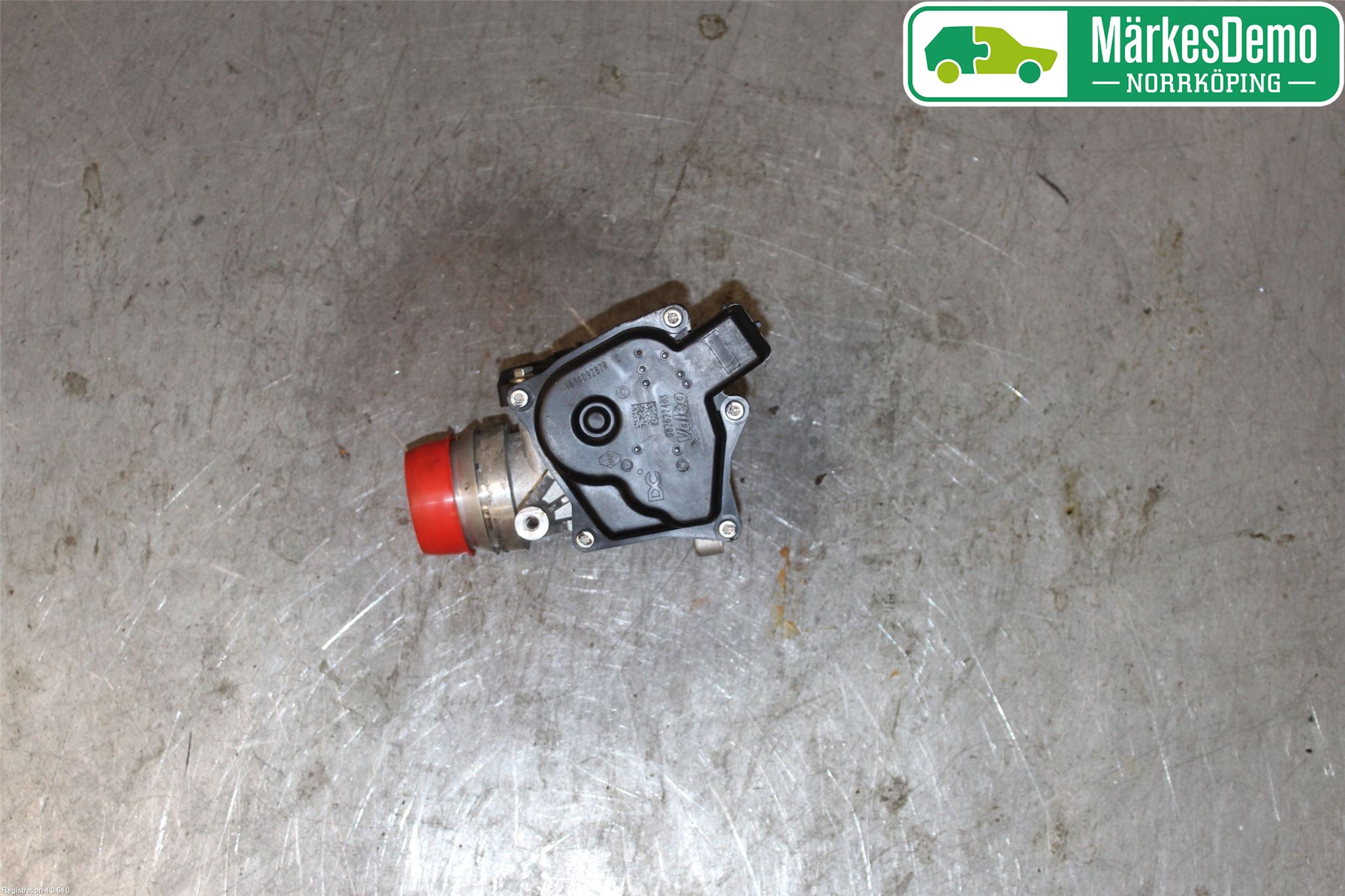 Dacia DUSTER 10-17 Injspjällhus