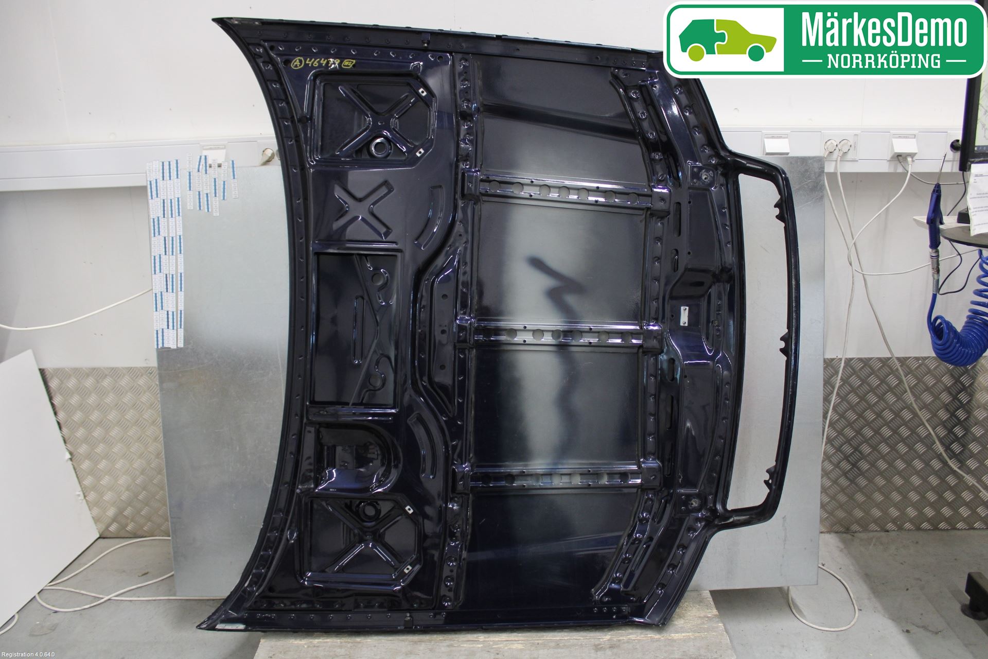 Audi A8/S8 4D 94-02 Huv Fram