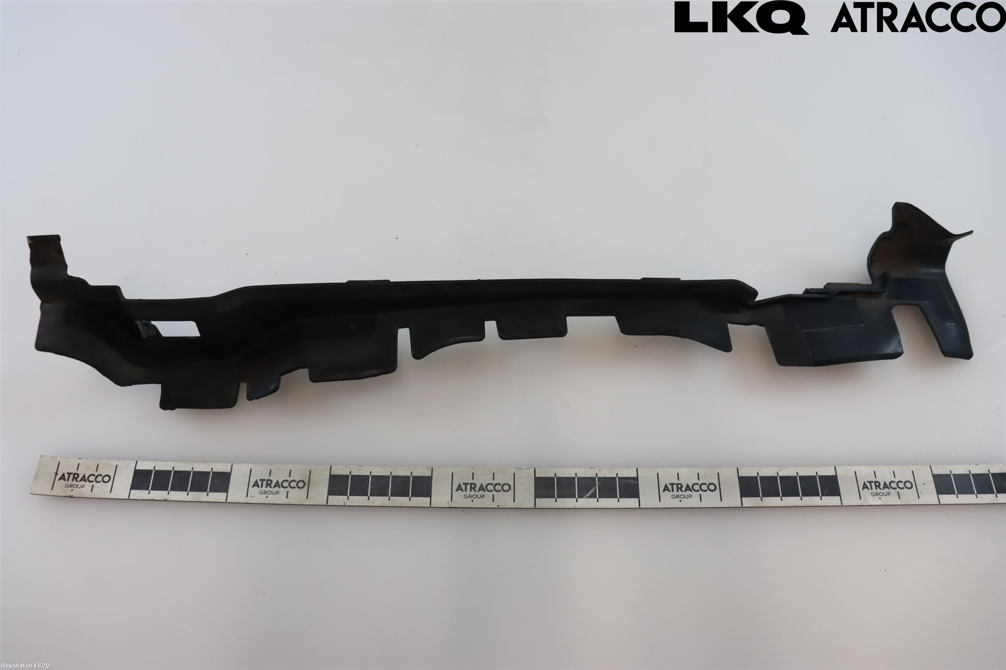 Audi Q2/SQ2 17- Deflektor Plåt-Plast Kylning