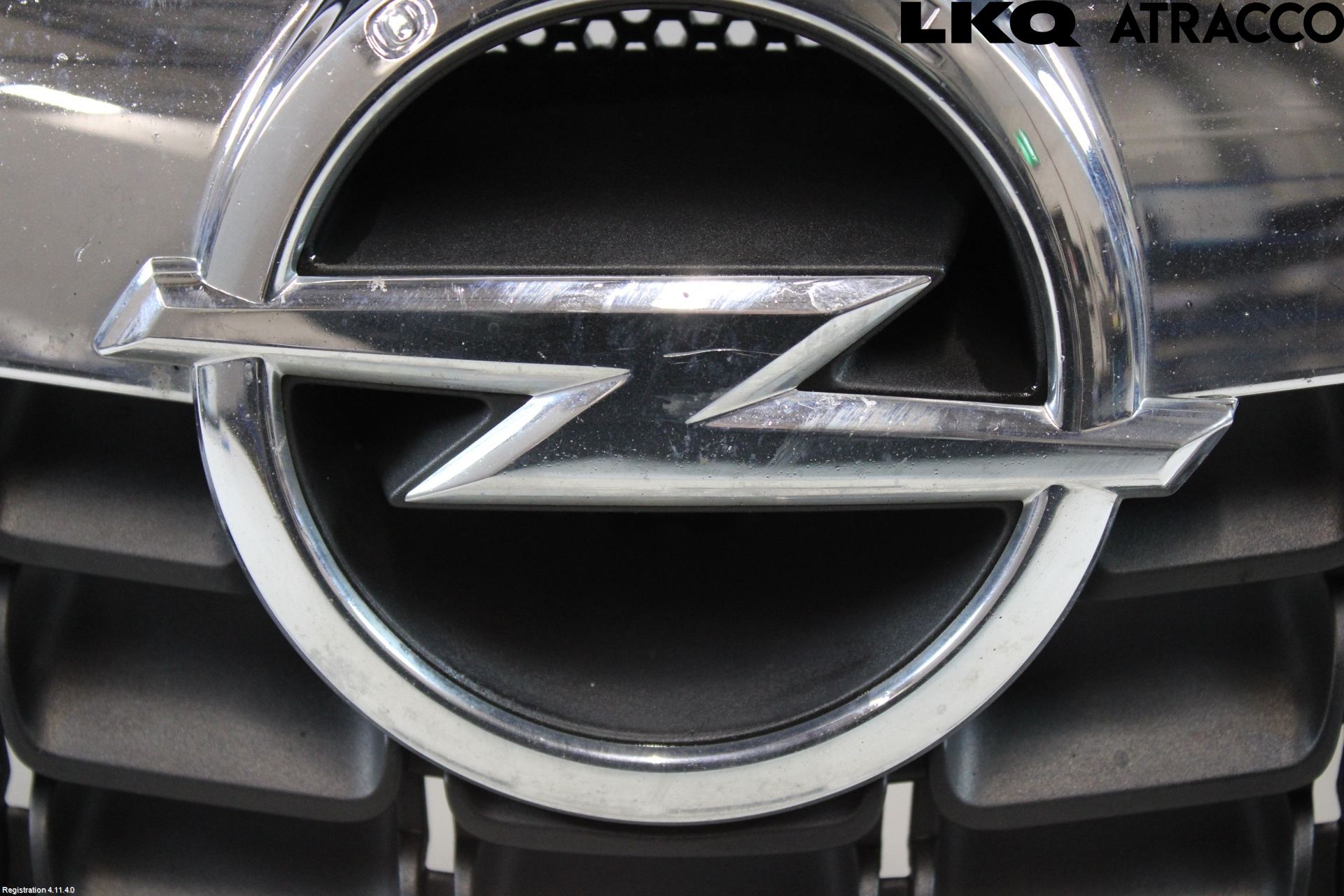 Opel ASTRA J 10-15 Grill Komp