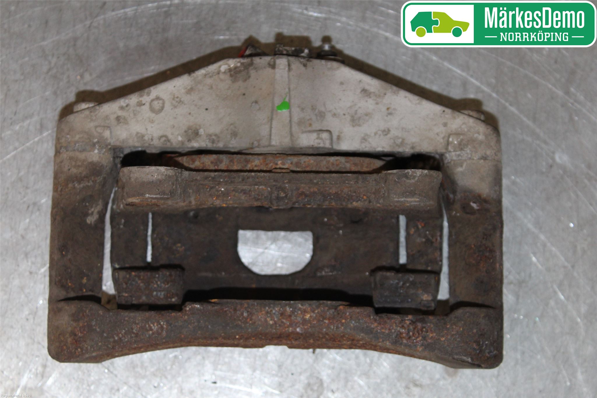 Audi A6/S6     05-11 Bromsok Fram Vänster