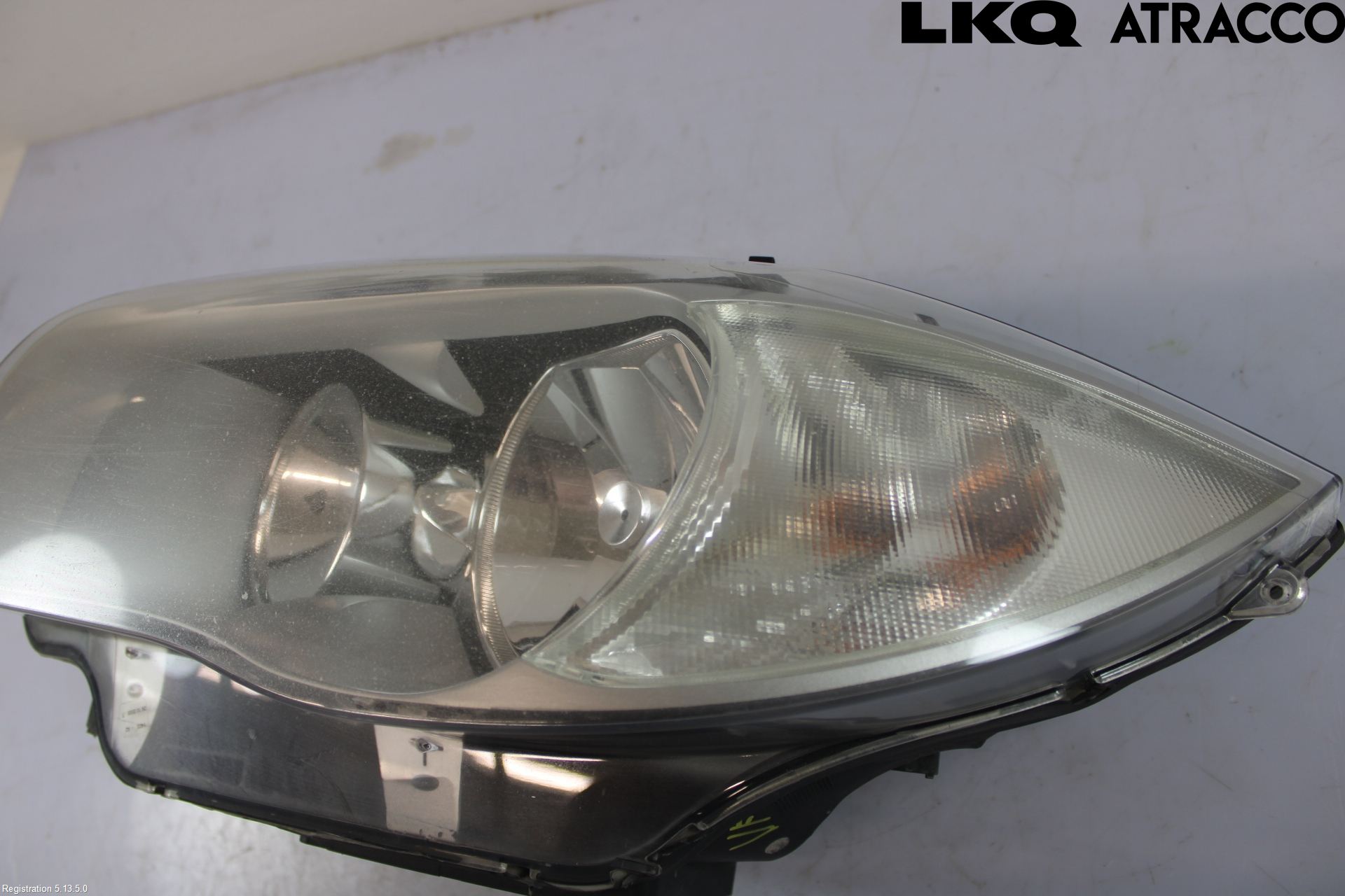 BMW 1 E87/81 5D/3D 03-11 Strålkastare Vänster