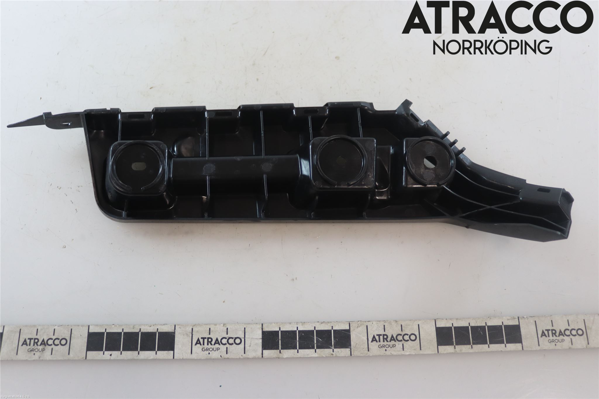 Cupra BORN 22- Stötfångarfäste Bak Hö