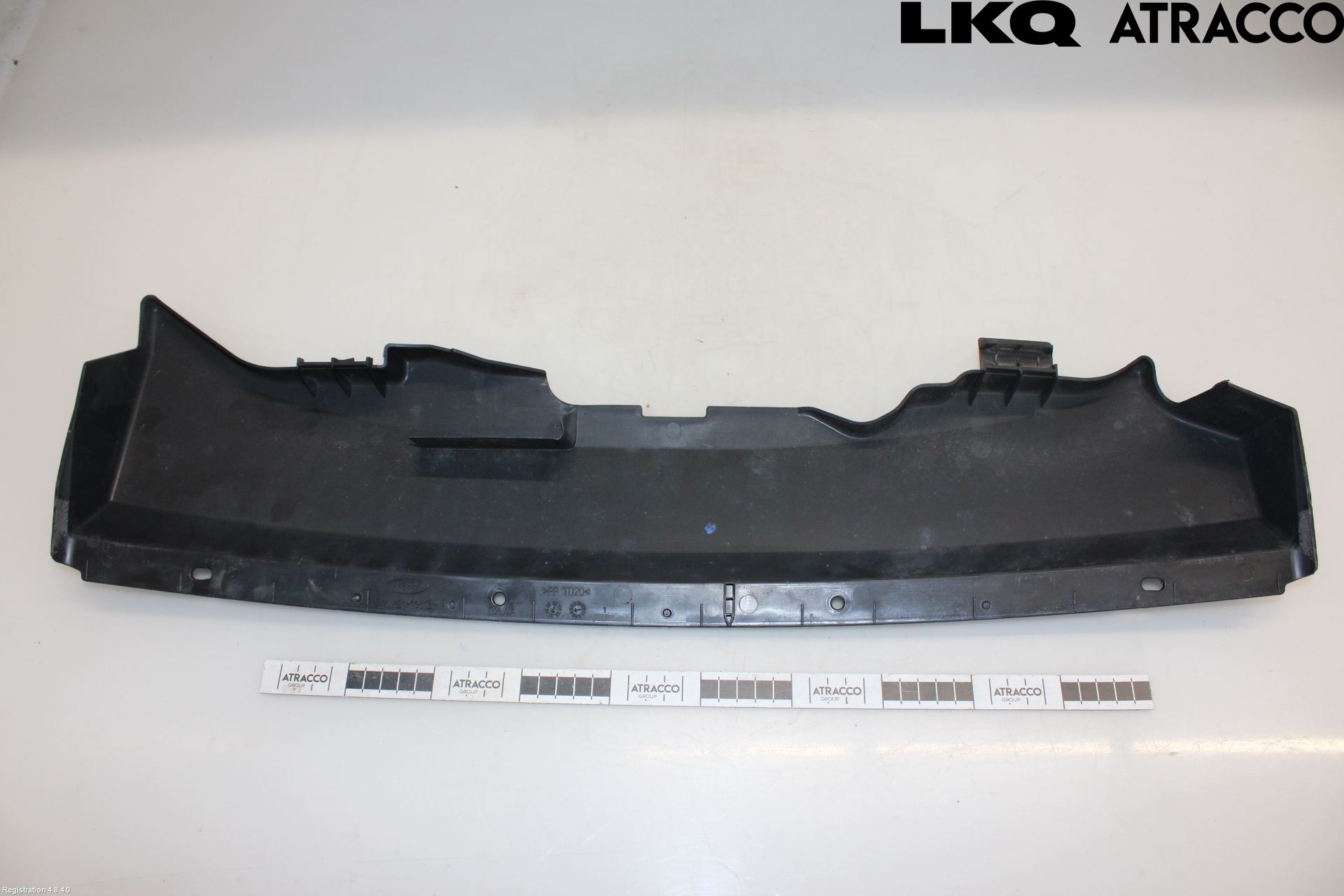 Ford FOCUS     04-07 Täckplast Front
