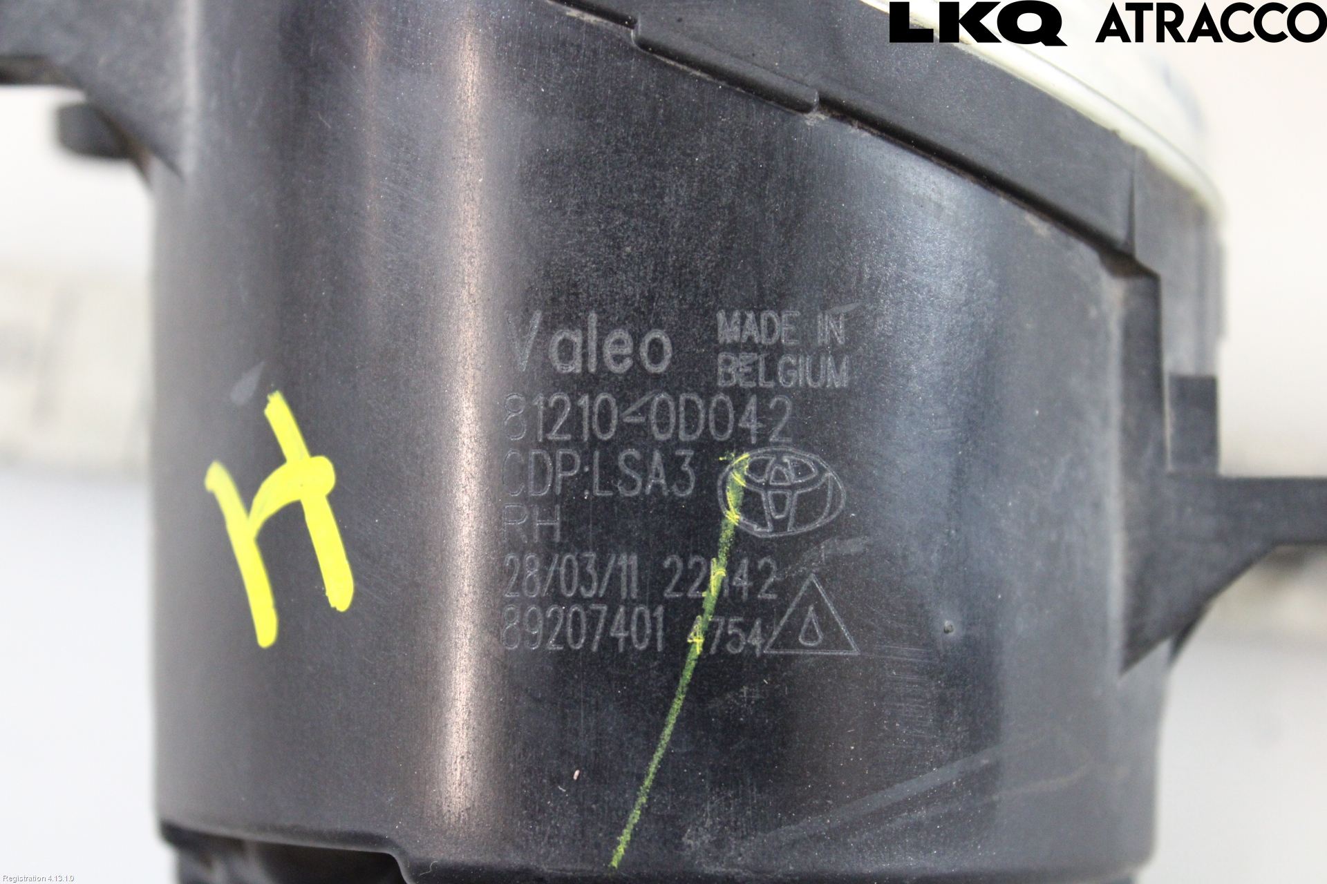 Toyota AURIS 10-12 Dimljus-Varselljus Fram