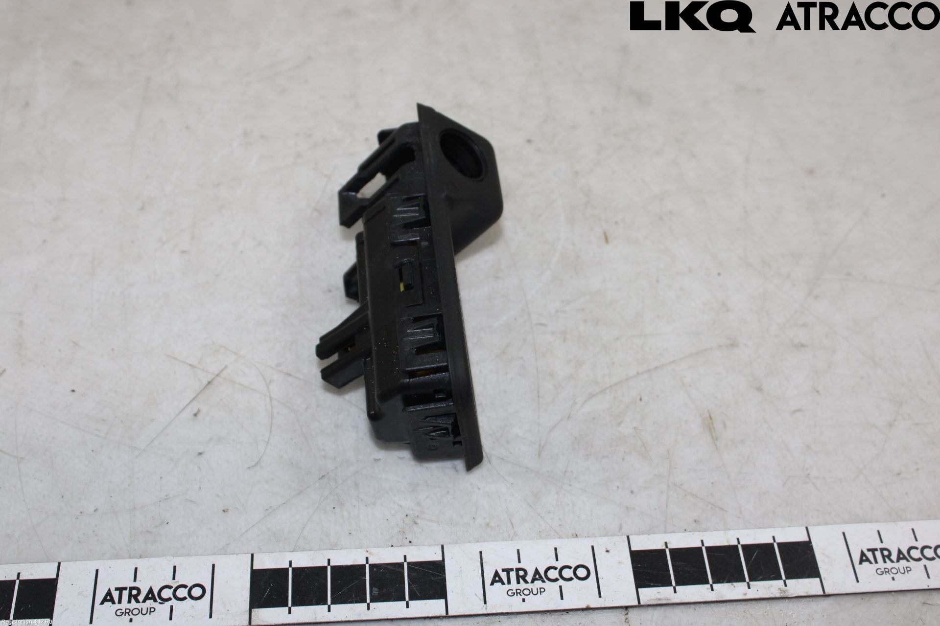 Audi A3/S3 8Y 21- Bakluckehandtag