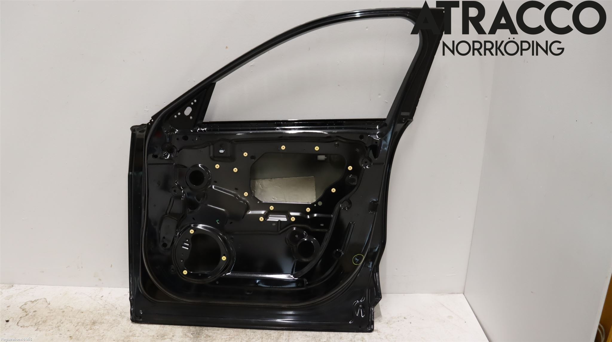 Jaguar F-PACE Dörr Fram Höger