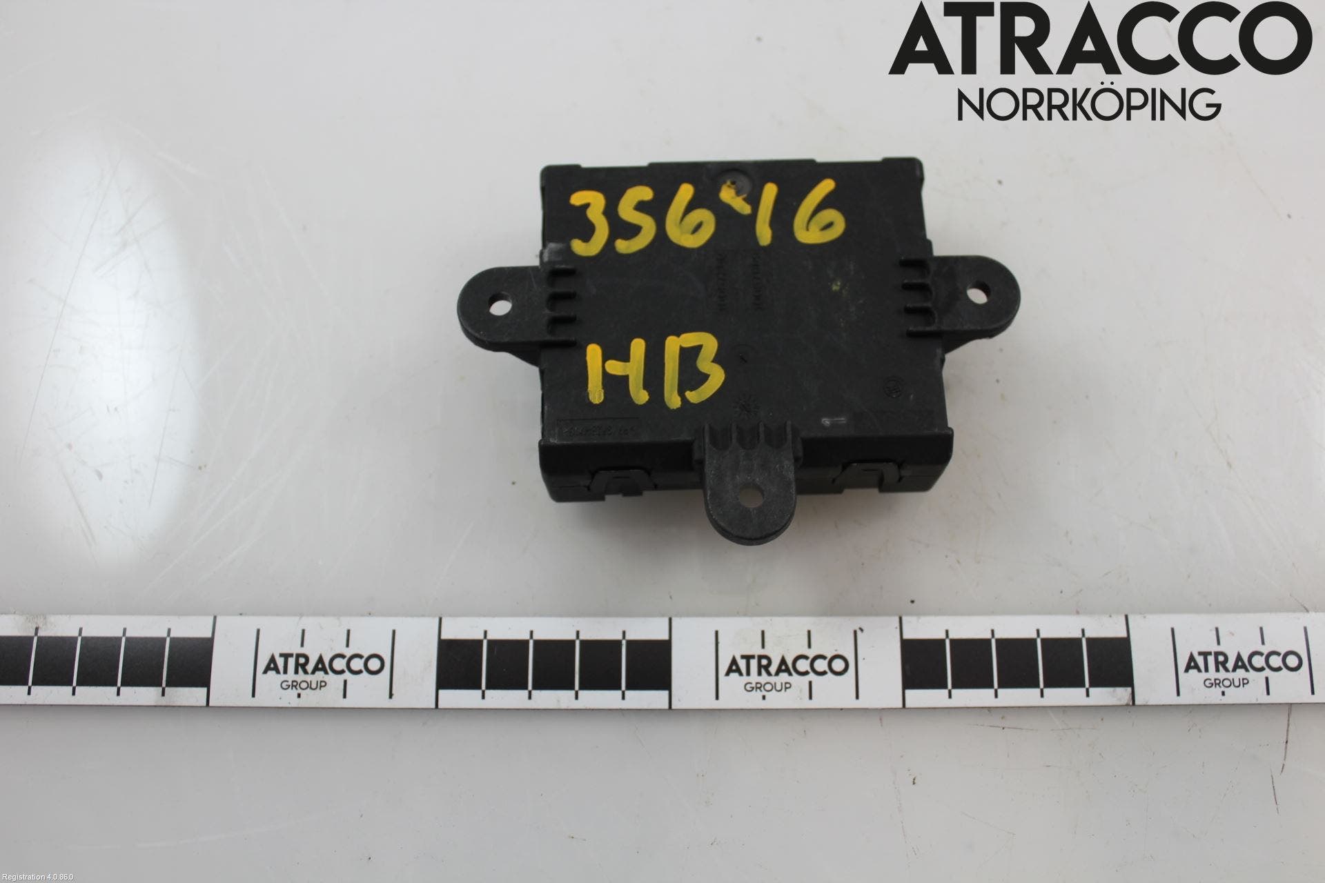 Volvo V70 14-16 Styrenhet Dörr