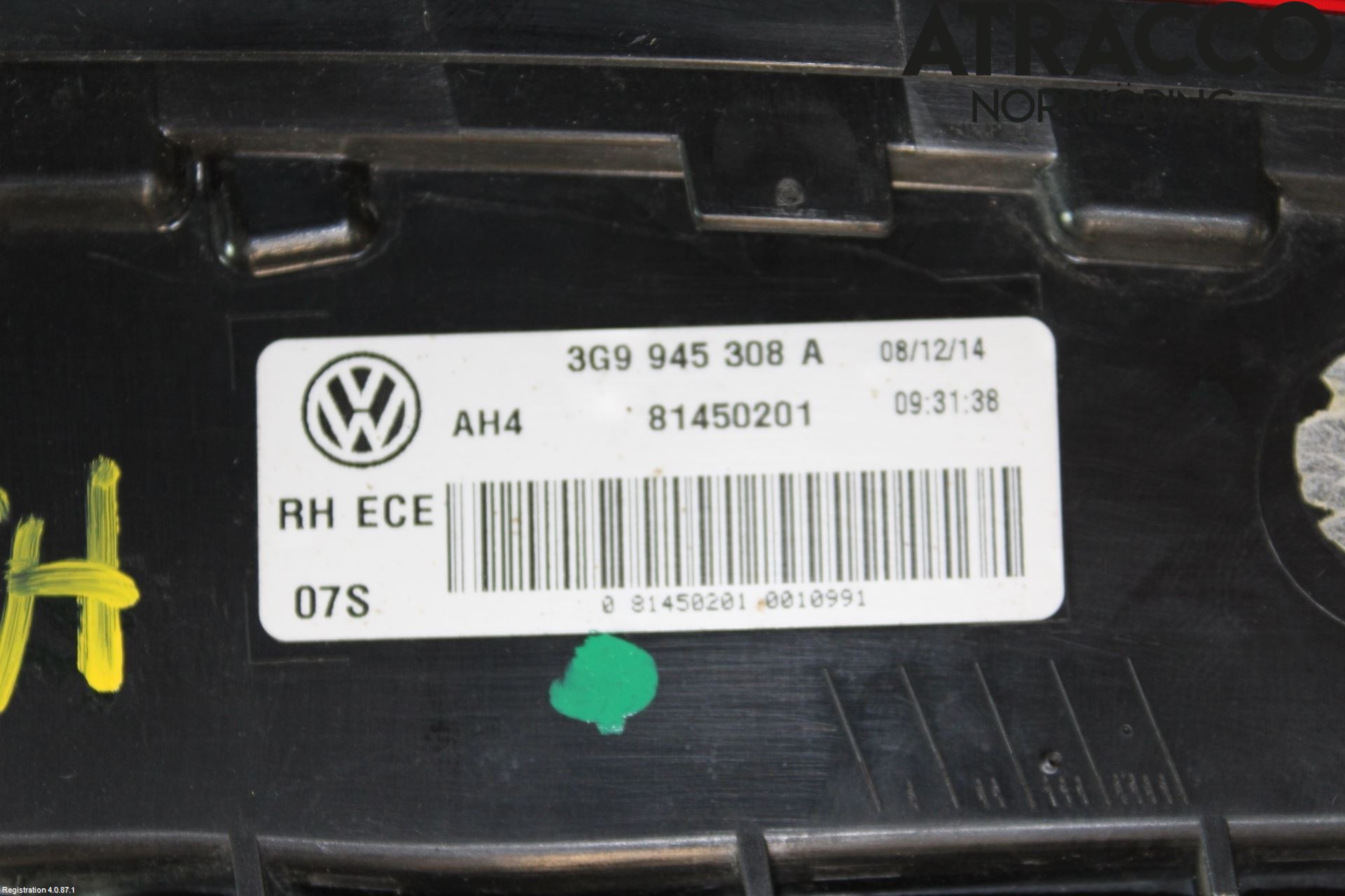 Volkswagen VW PASSAT 15-19 Bakljus Lucka Hö
