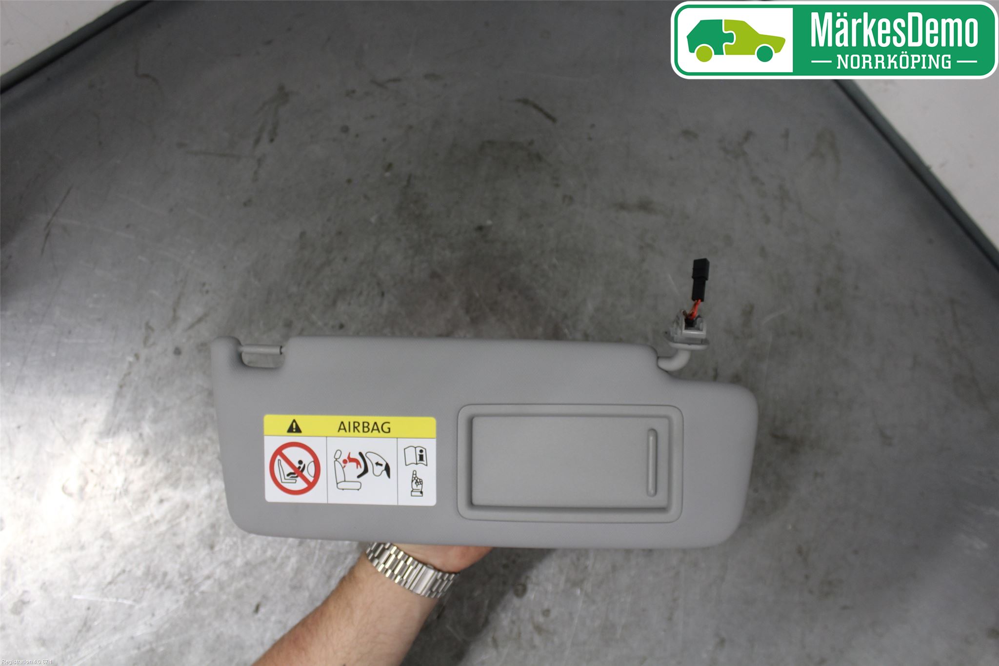 Audi A4/S4 B9 20- Solskydd