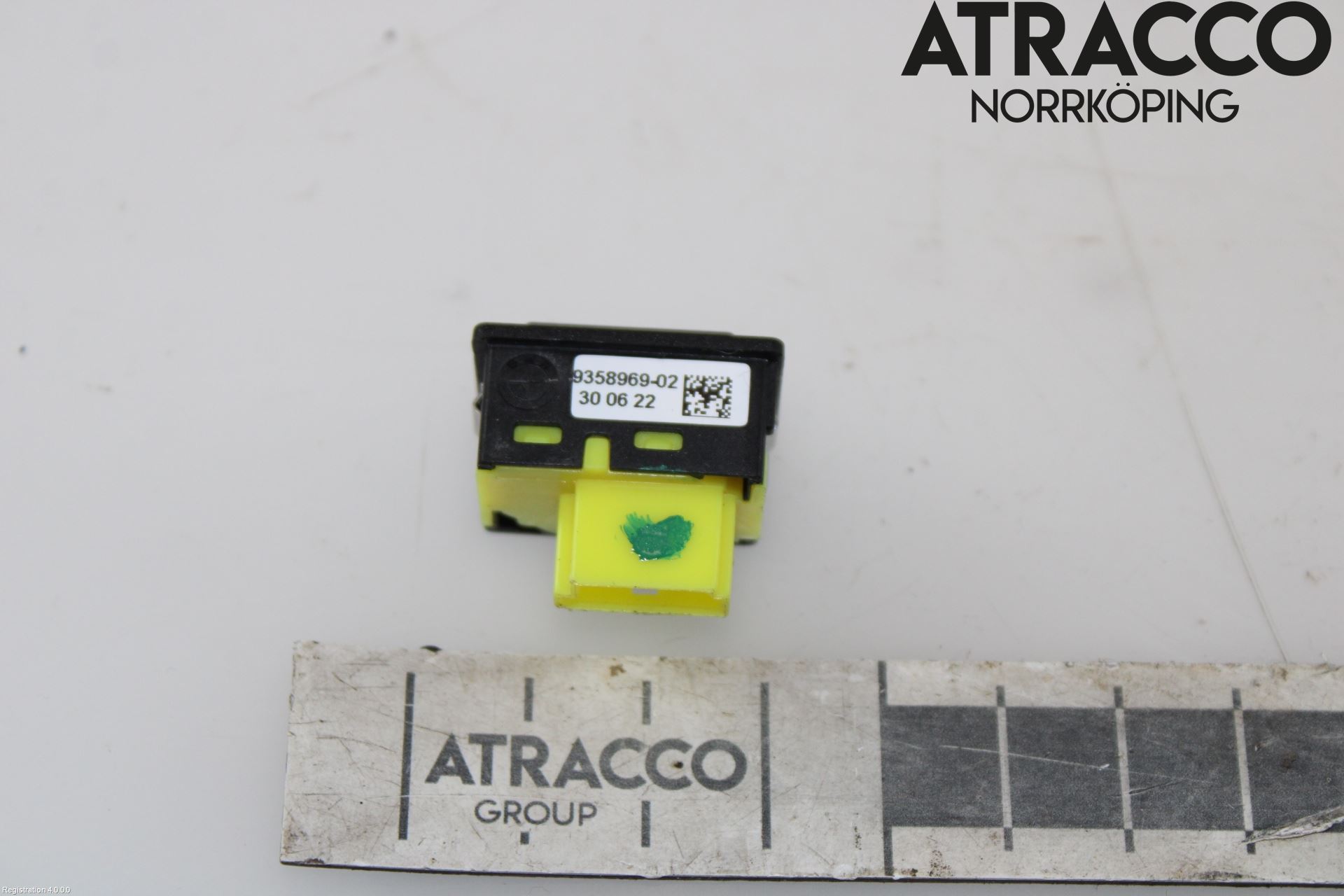 BMW 5 G30/G31/F90 17-23 Strömställare Tanklucka