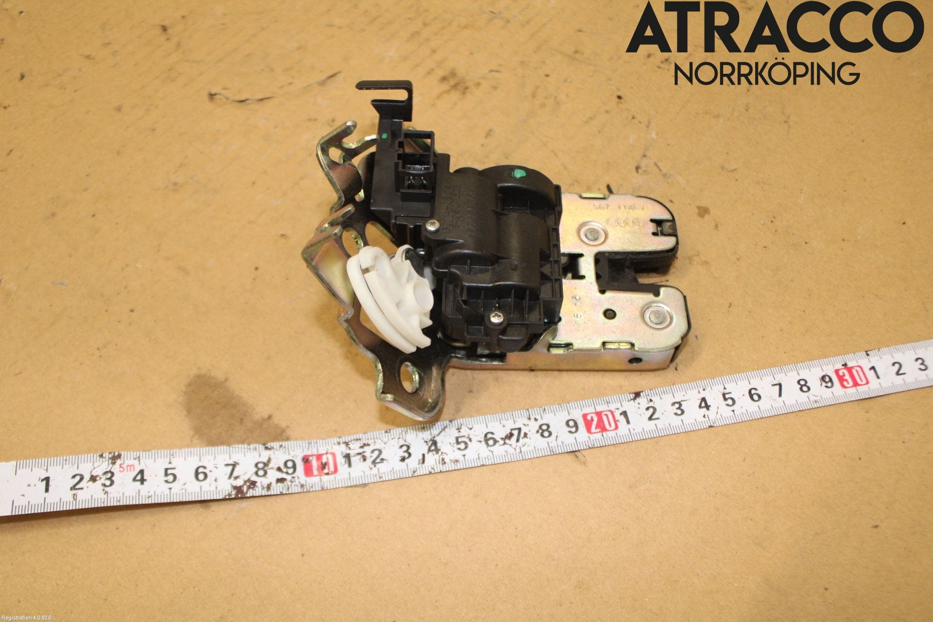 Skoda OCTAVIA (5E) 13-20 Låskista Baklucka