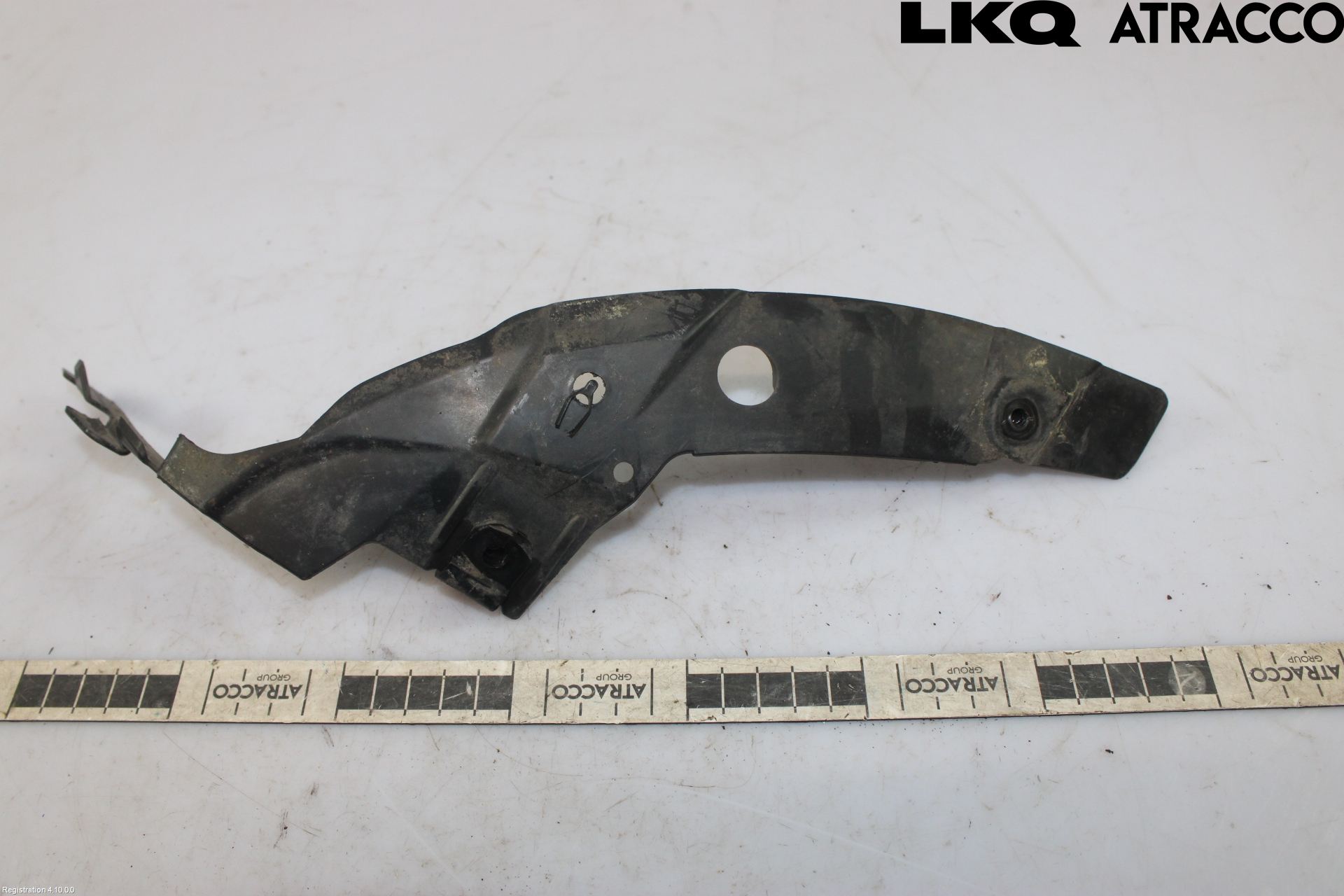 Toyota RAV 4 06-12 Stötfångardel Fram Hö