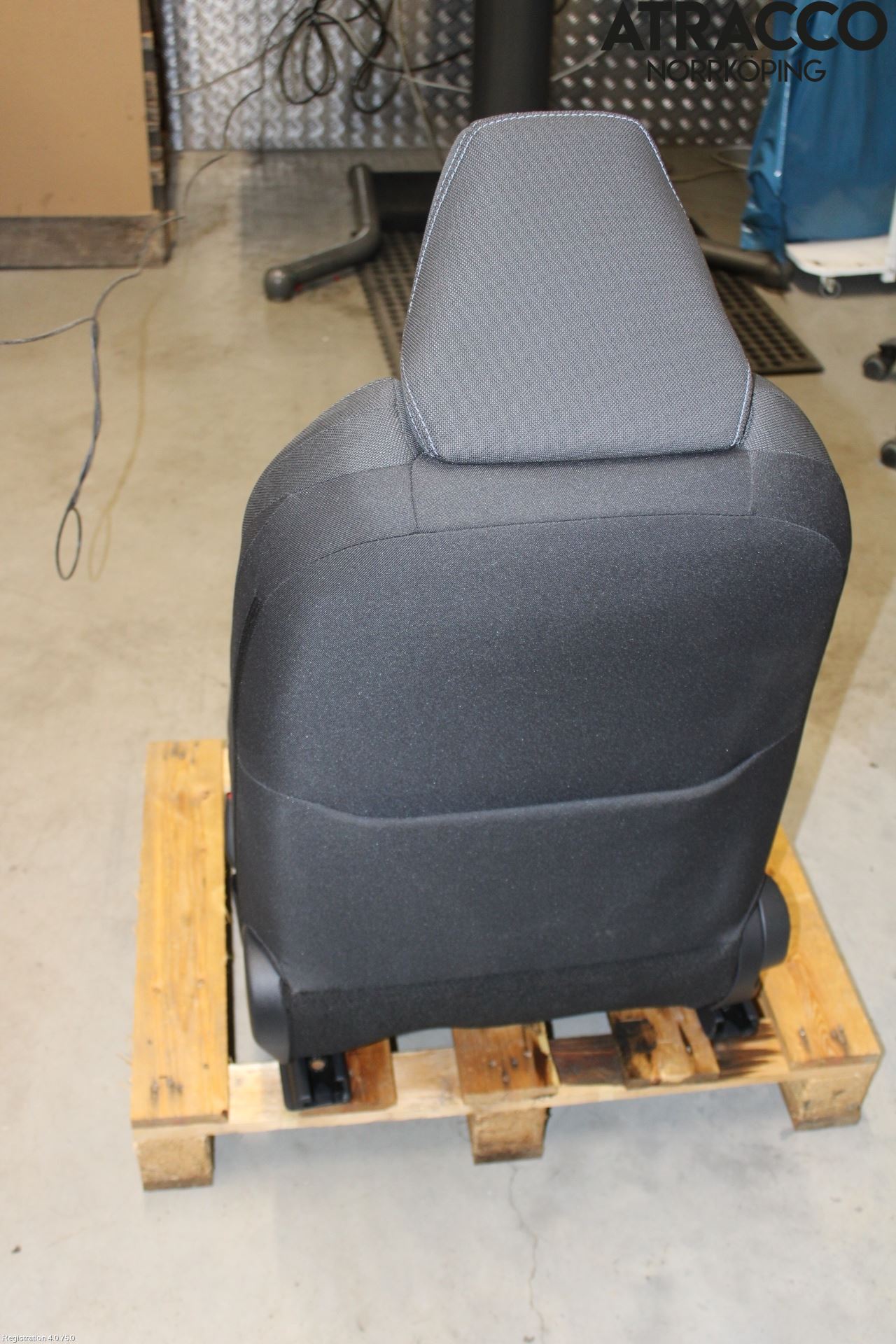 Toyota C-HR 16-23 Inredning Stol Fram Hö