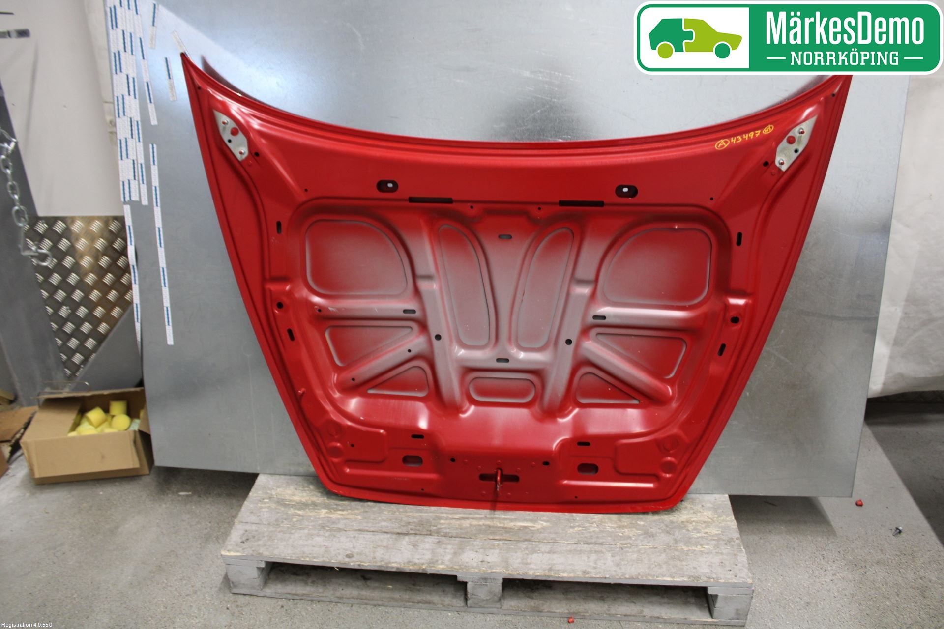 Volvo V50 04-07 Huv Fram