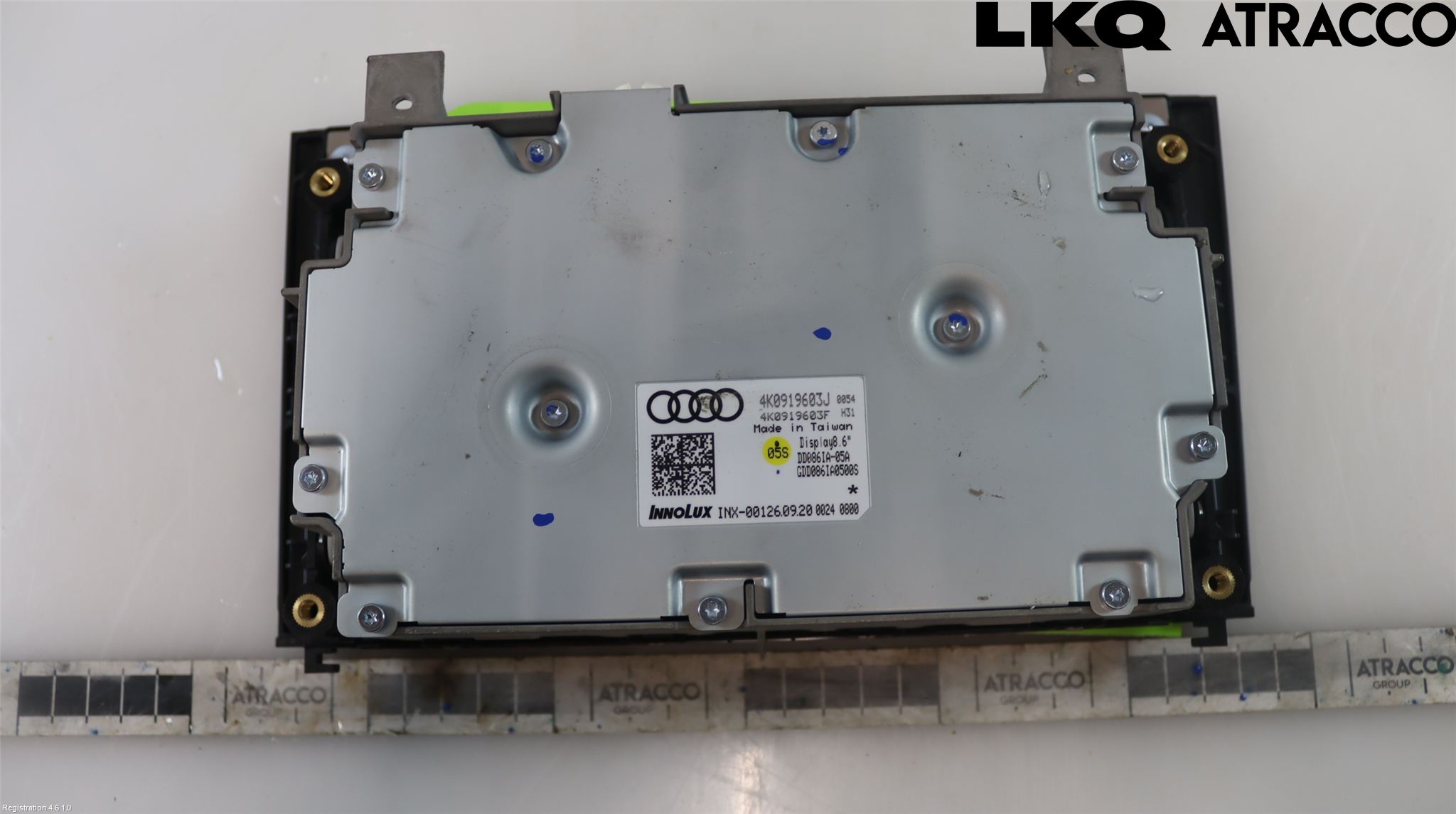 Audi A6 F2/C8 19- Kontrolldisplay