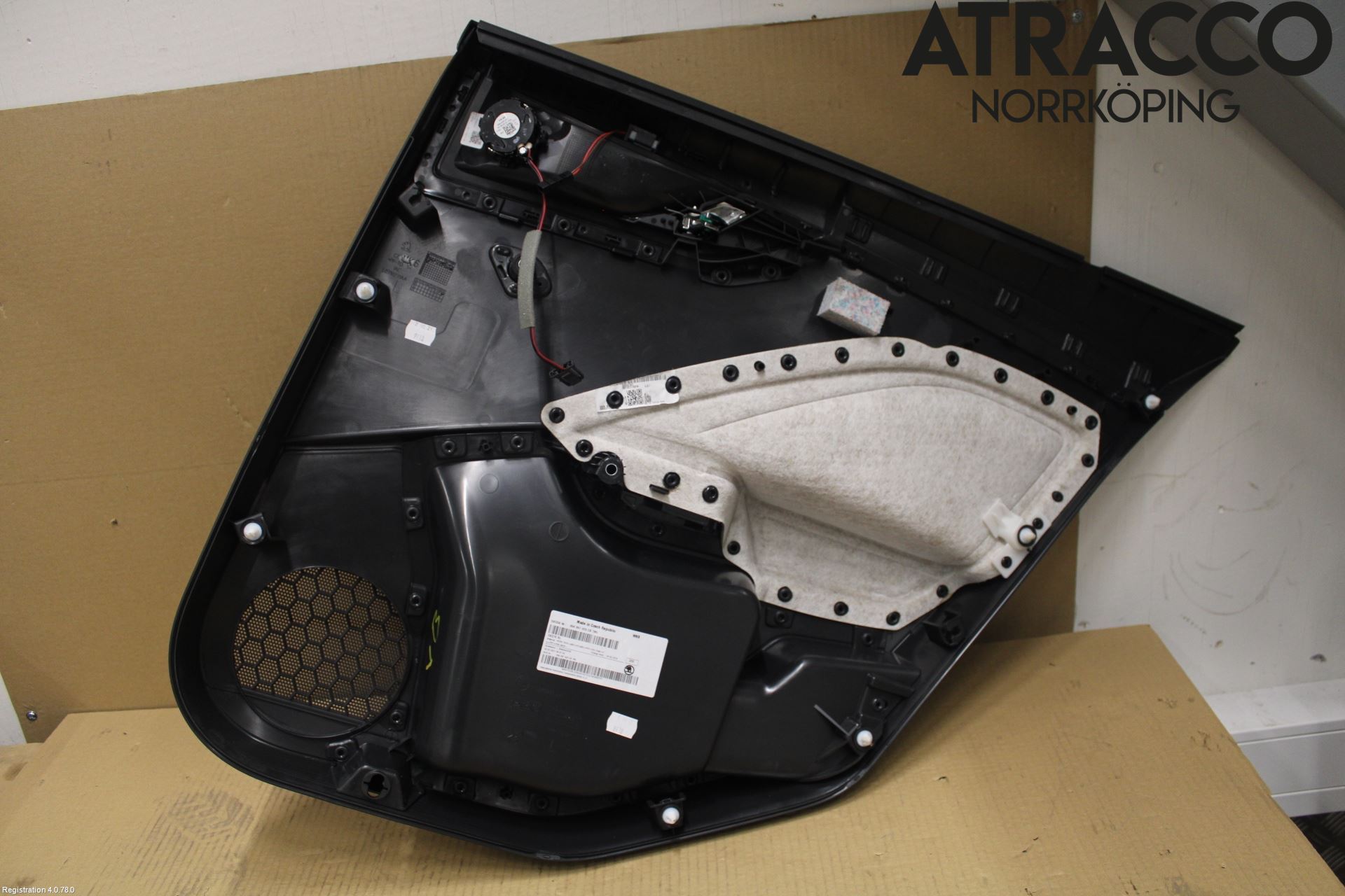 Skoda KAMIQ 20- Dörrklädsel Vä