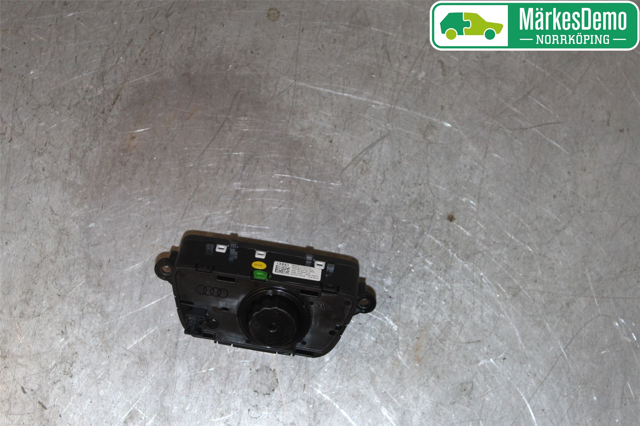 Audi A4/S4 B9 16-19 Strömställare Ljus