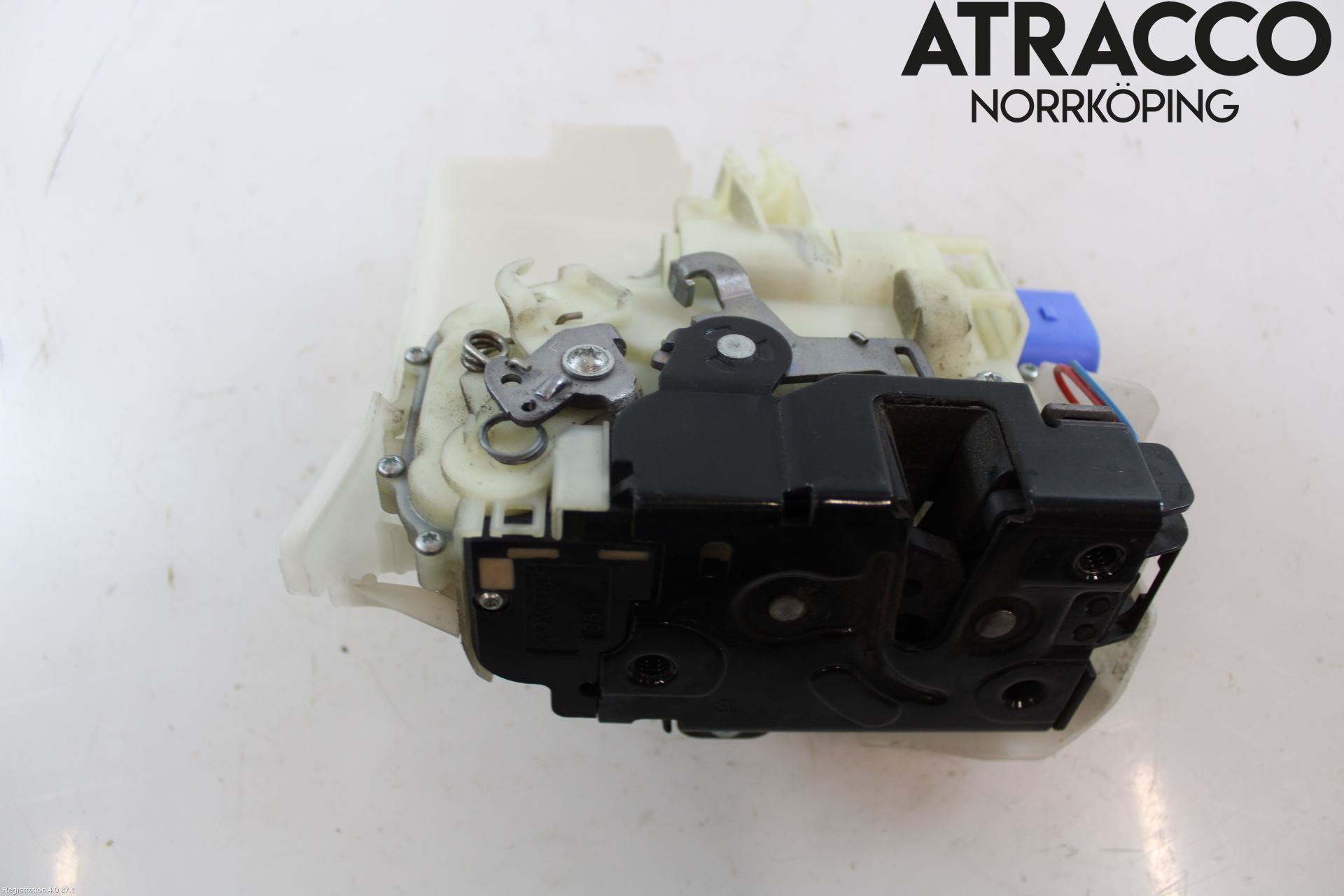 Volkswagen VW TRANSP/CARAVELLE (T5) 04-15 Låskista-Dörrlås