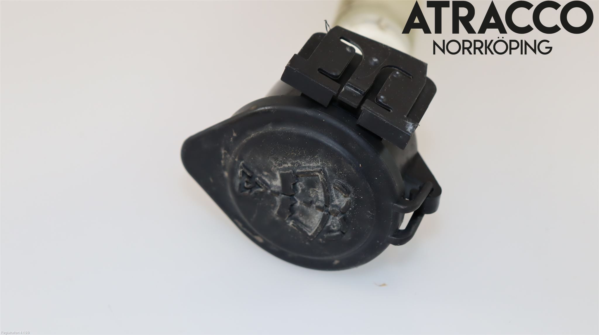 BMW 1 E87/81 5D/3D 03-11 Spolartank Påfyllningsrör