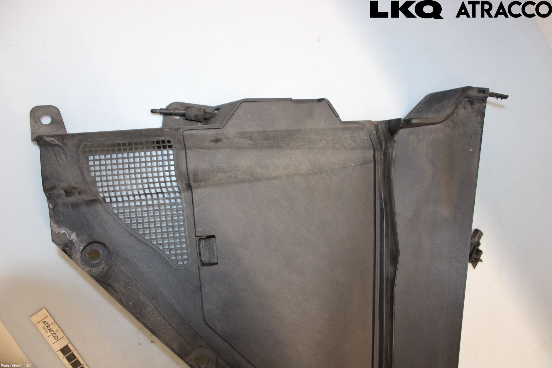 Jaguar XE (X760) 15-24 Torpedplåt-Torpedplast