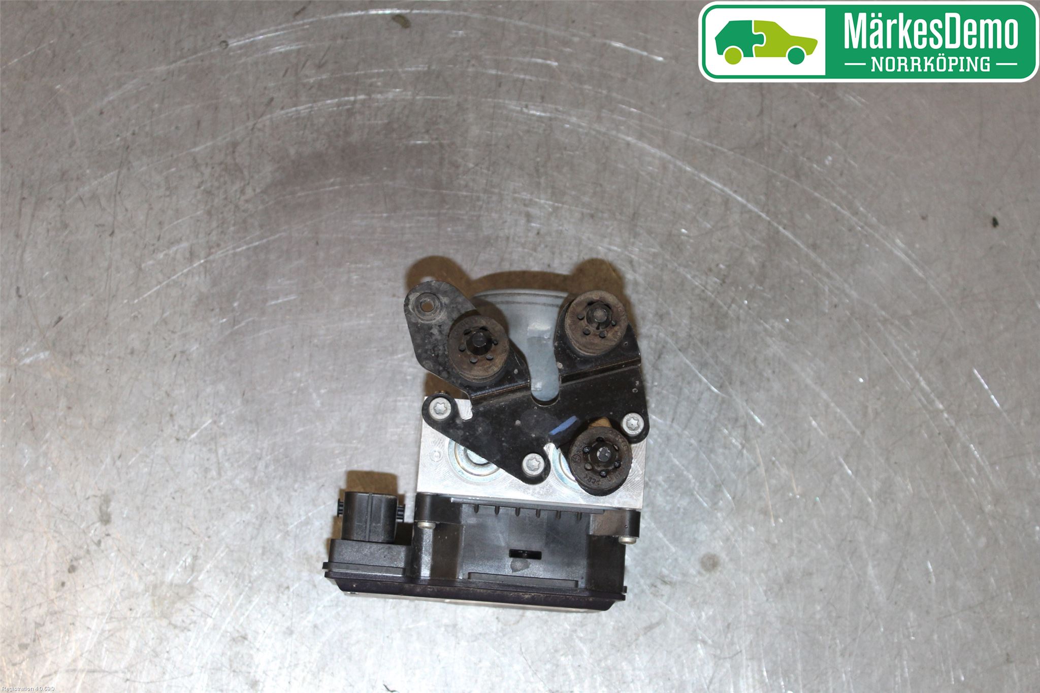 Volkswagen VW PASSAT 15-19 Abs Hydraulaggregat