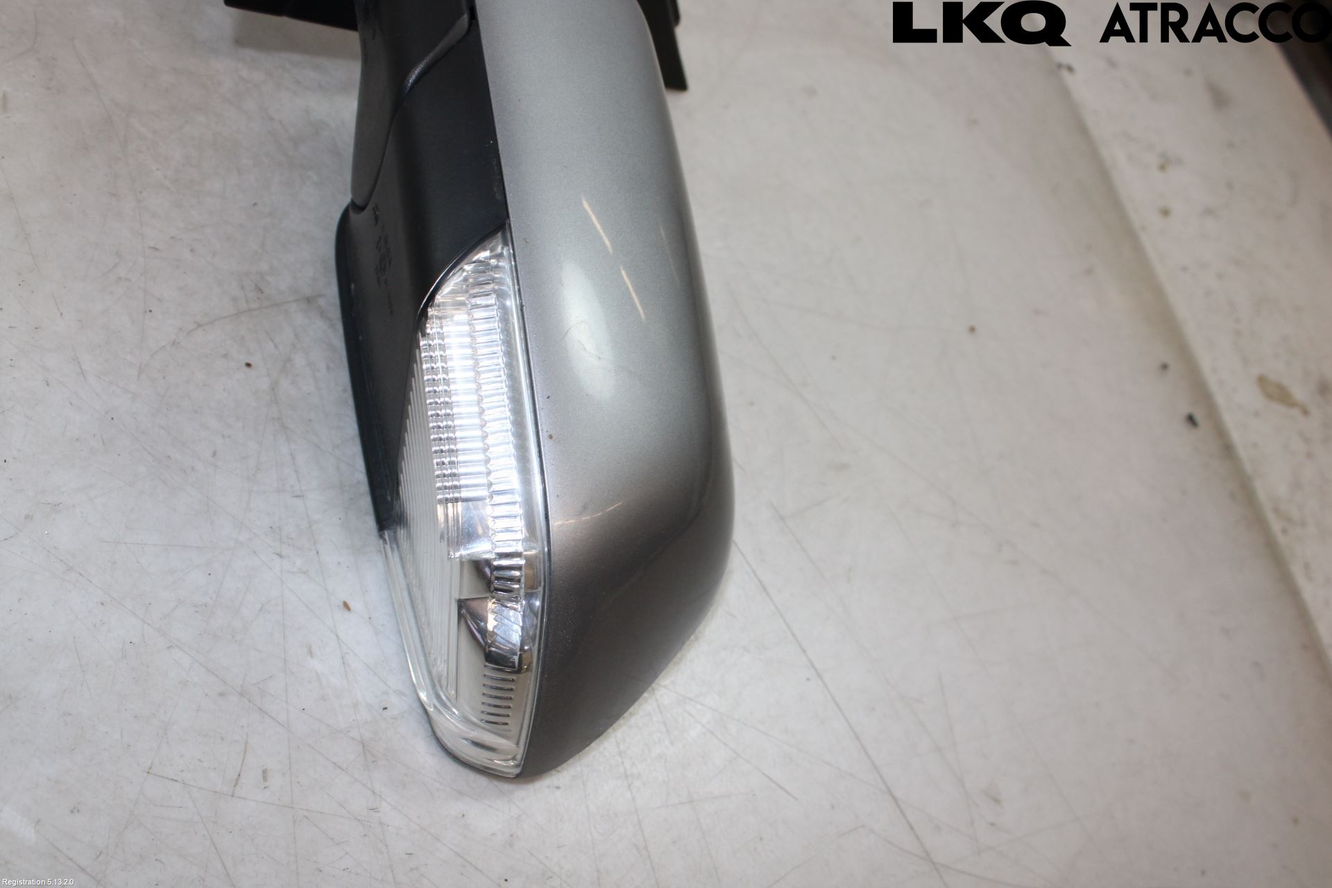 Volkswagen VW POLO 05-09 Spegel Yttre El Vä