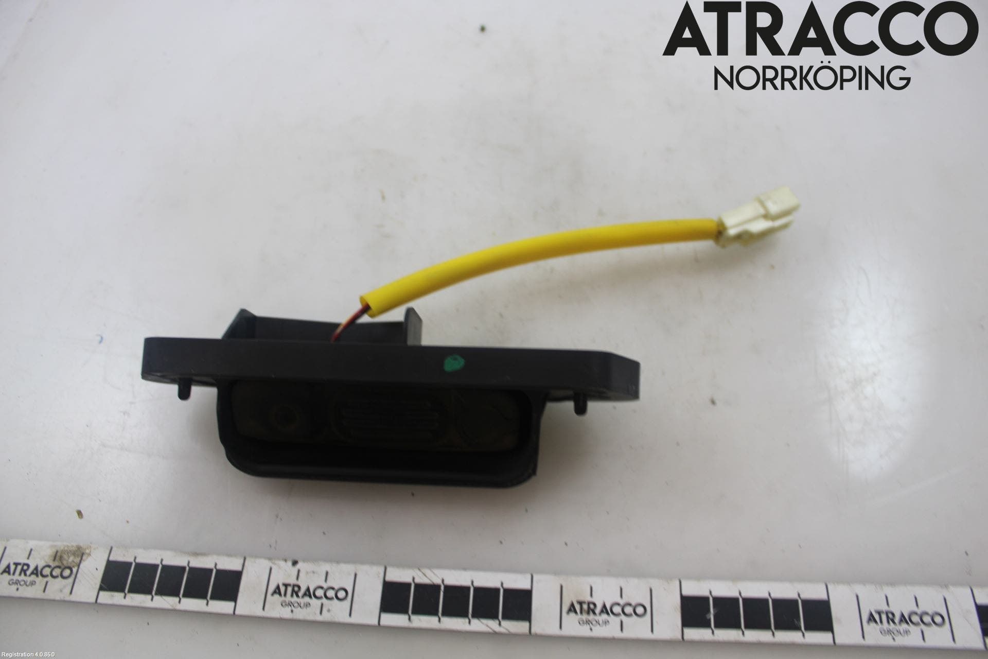 Mitsubishi OUTLANDER 13-21 Bakluckehandtag