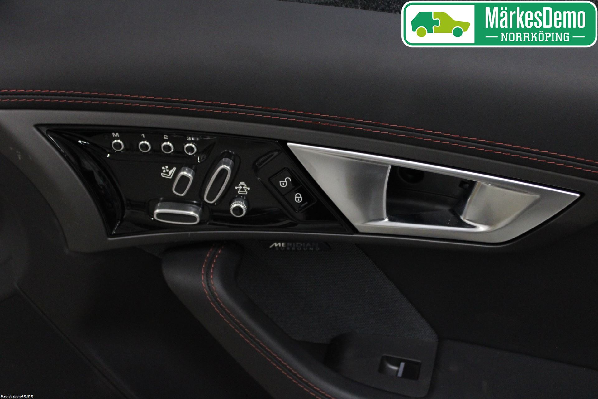 Jaguar F-TYPE Dörrklädsel Hö
