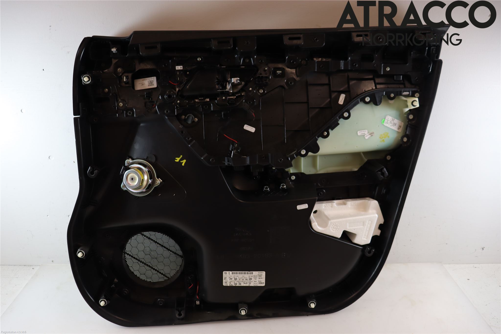 Jaguar F-PACE Dörrklädsel Vä