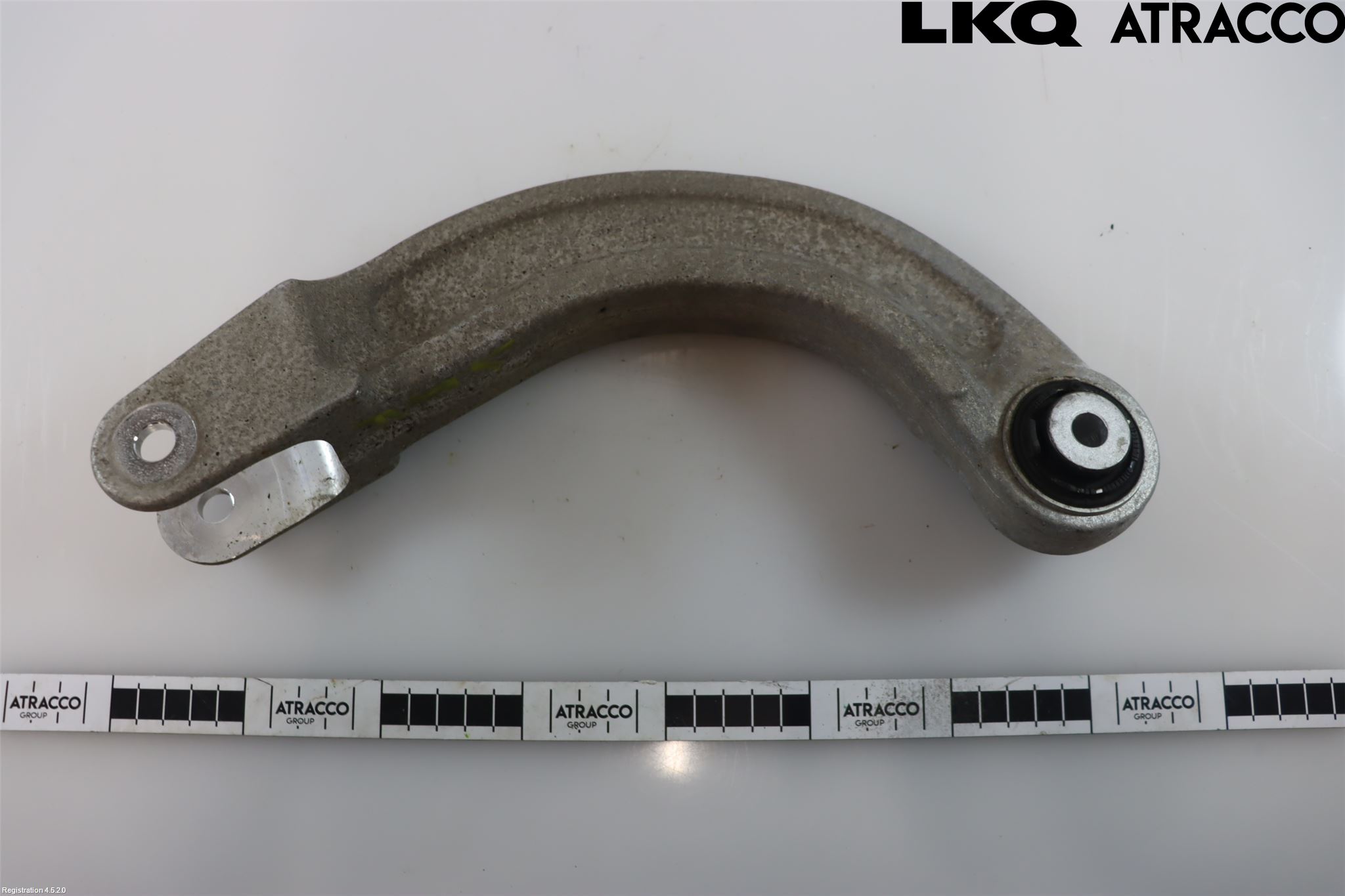 Cupra BORN 22- Bärarm Bak Övre Vänster