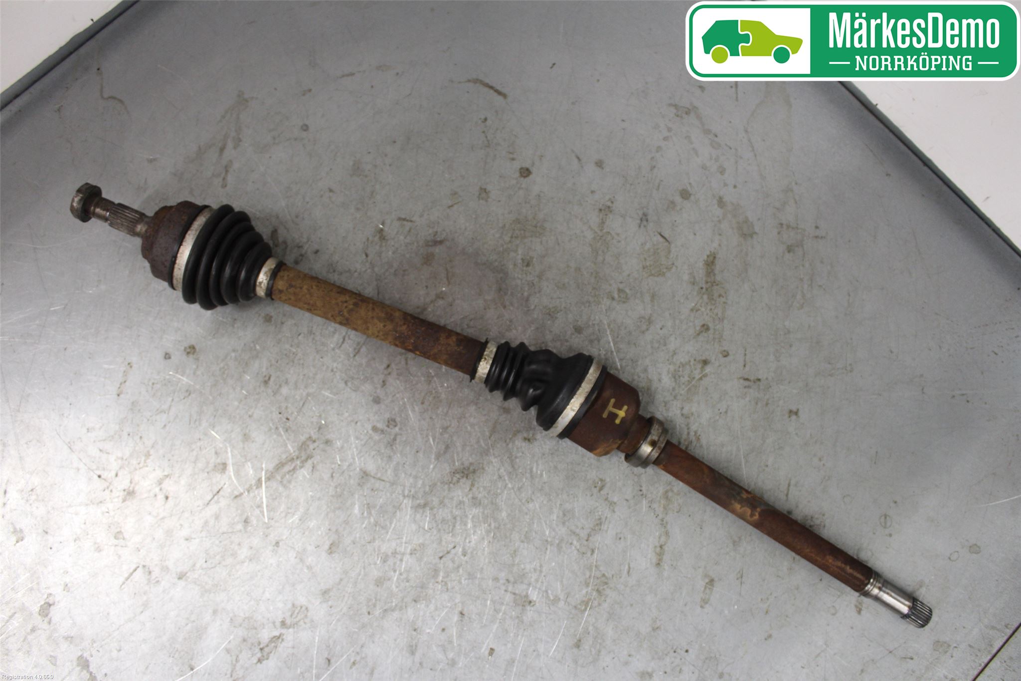 Peugeot 308 08-13 Drivaxel Fram Höger