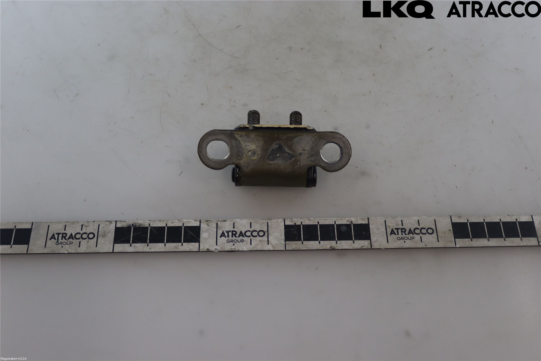 Toyota AURIS 10-12 Bakluckegångjärn Hö