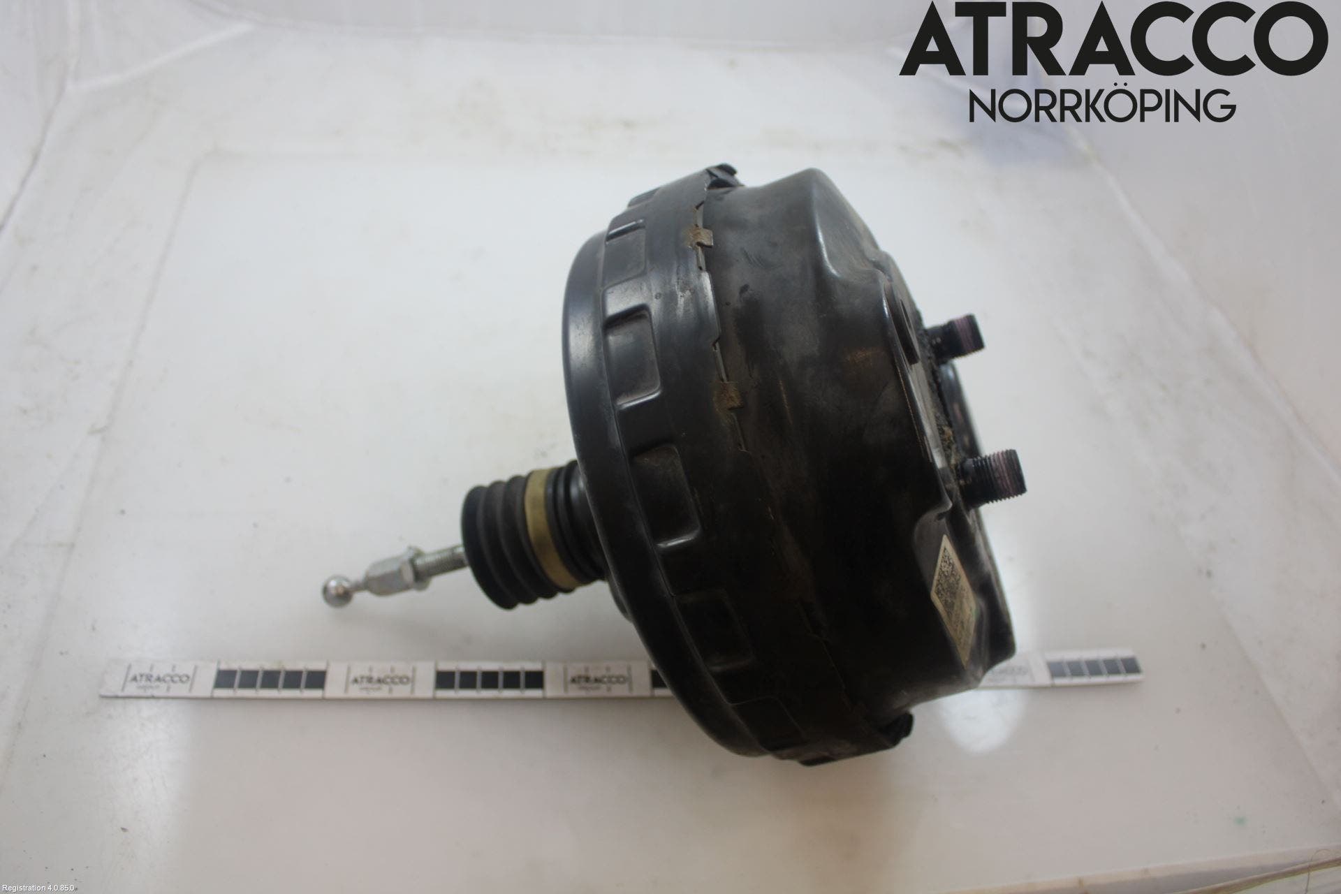 Audi A4/S4 08-11 Bromsservo