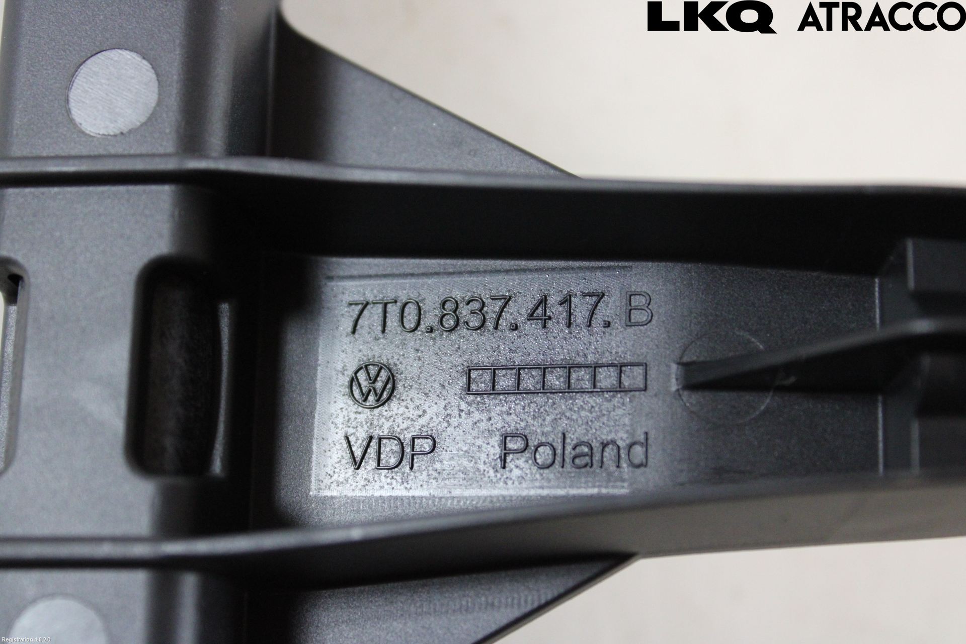 Volkswagen VW TRANSP/CARAVELLE (T7) 22-24 Dörr Dekorlist Fram Vä