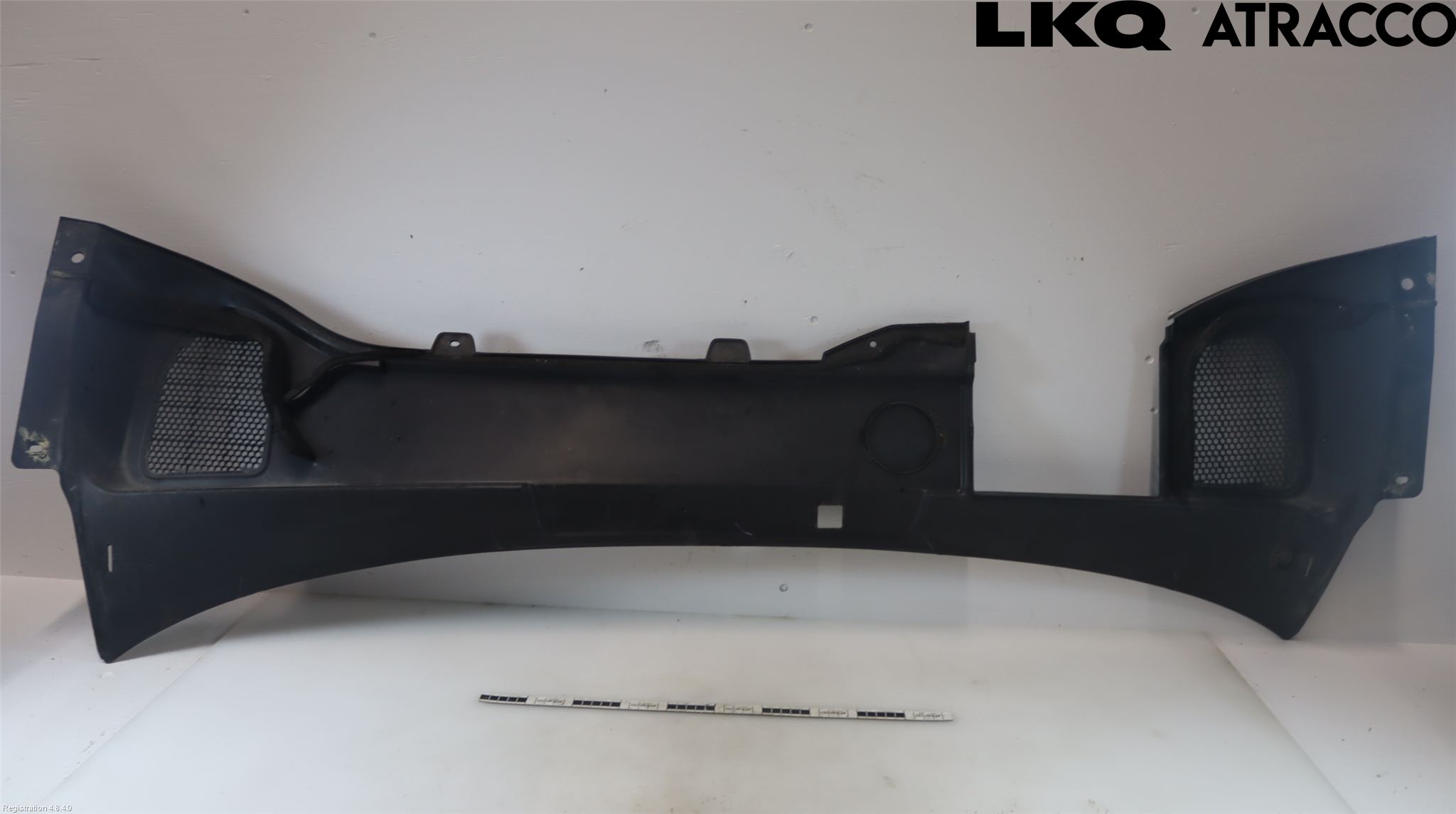 Volvo XC60 14-17 Torpedplåt-Torpedplast