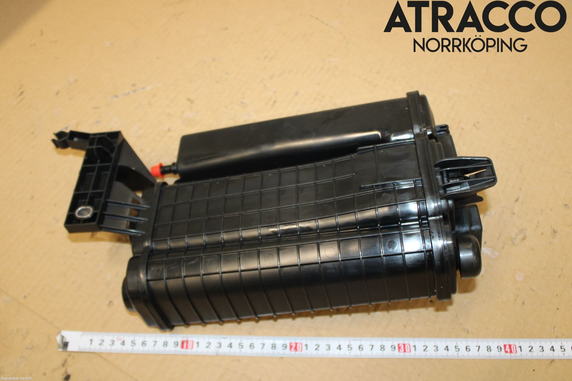 Audi Q3 F3 19- Bränsle Kolkanister