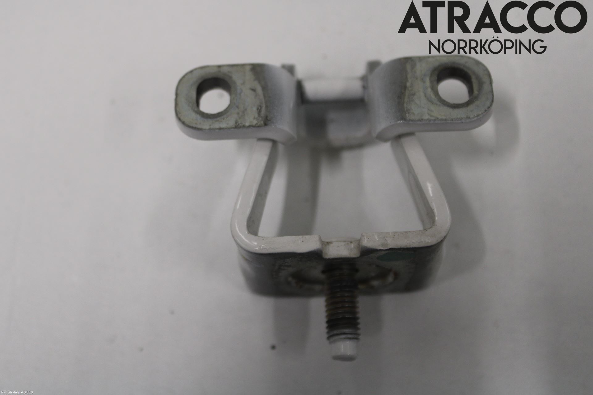 Seat LEON 13-20 Bakluckegångjärn Hö