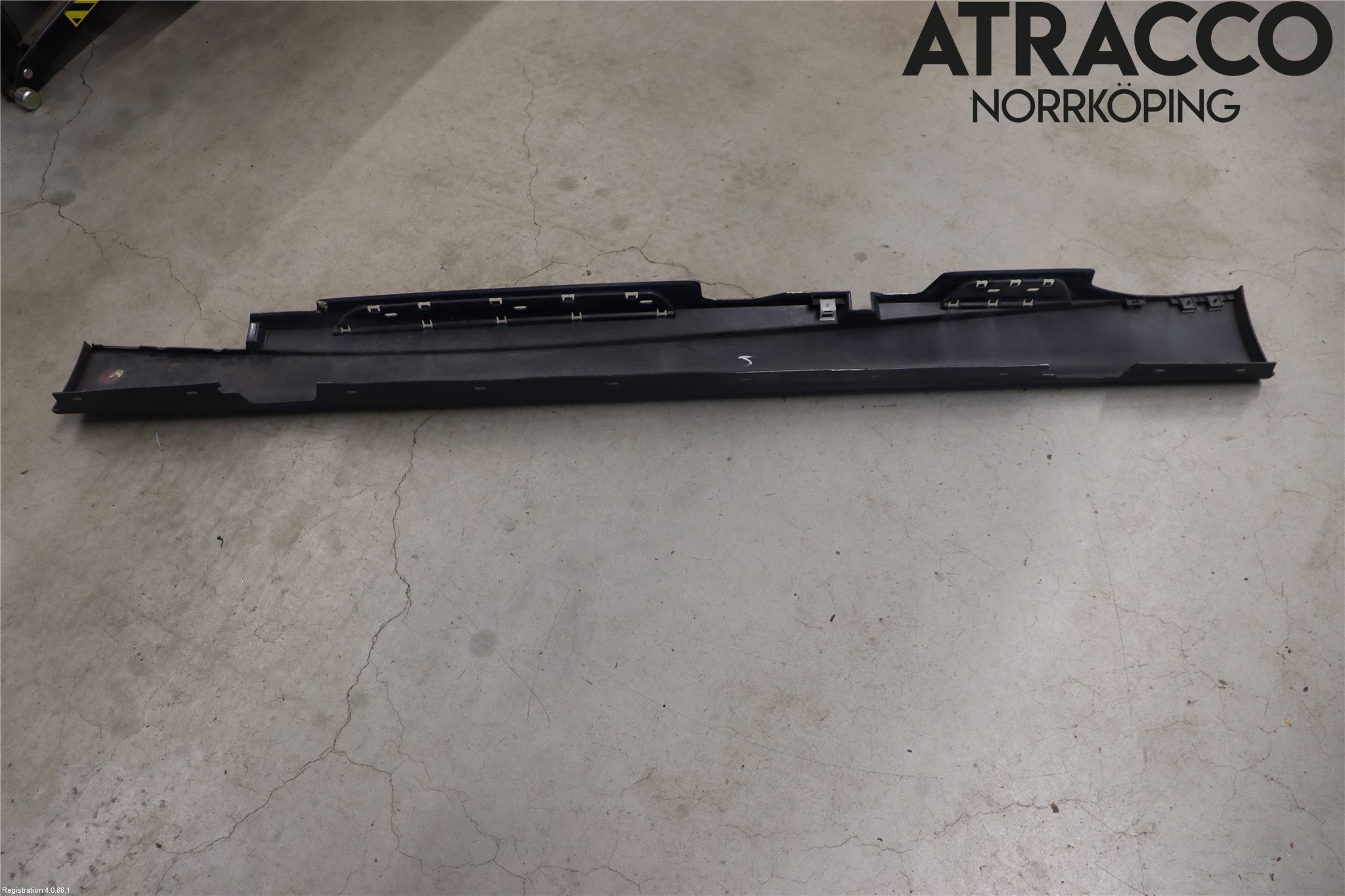 BMW 1 E87/81 5D/3D 03-11 Sidokjol Hö