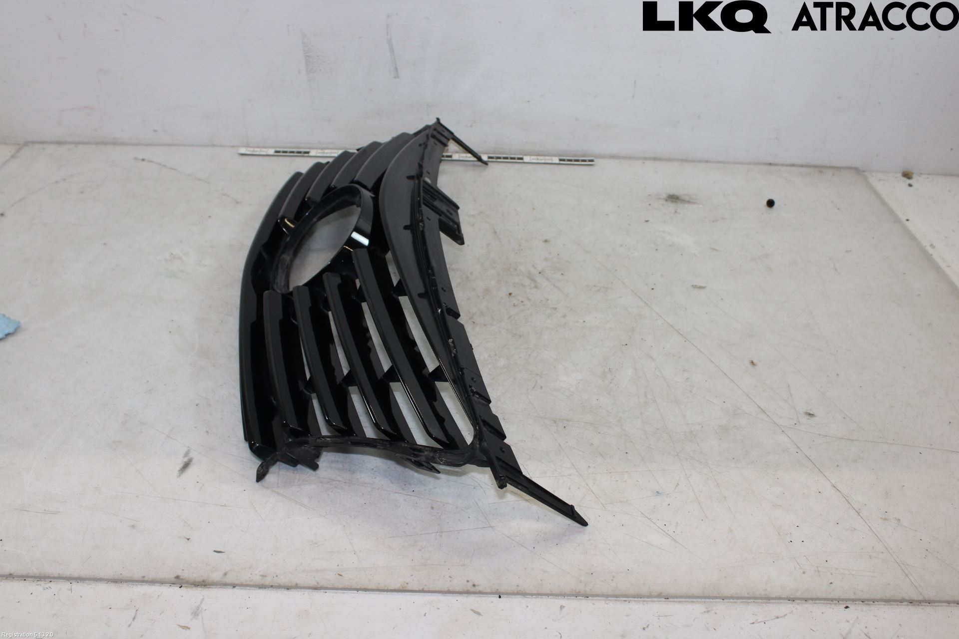 Lexus IS 250/350 14-20 Grill-Galler