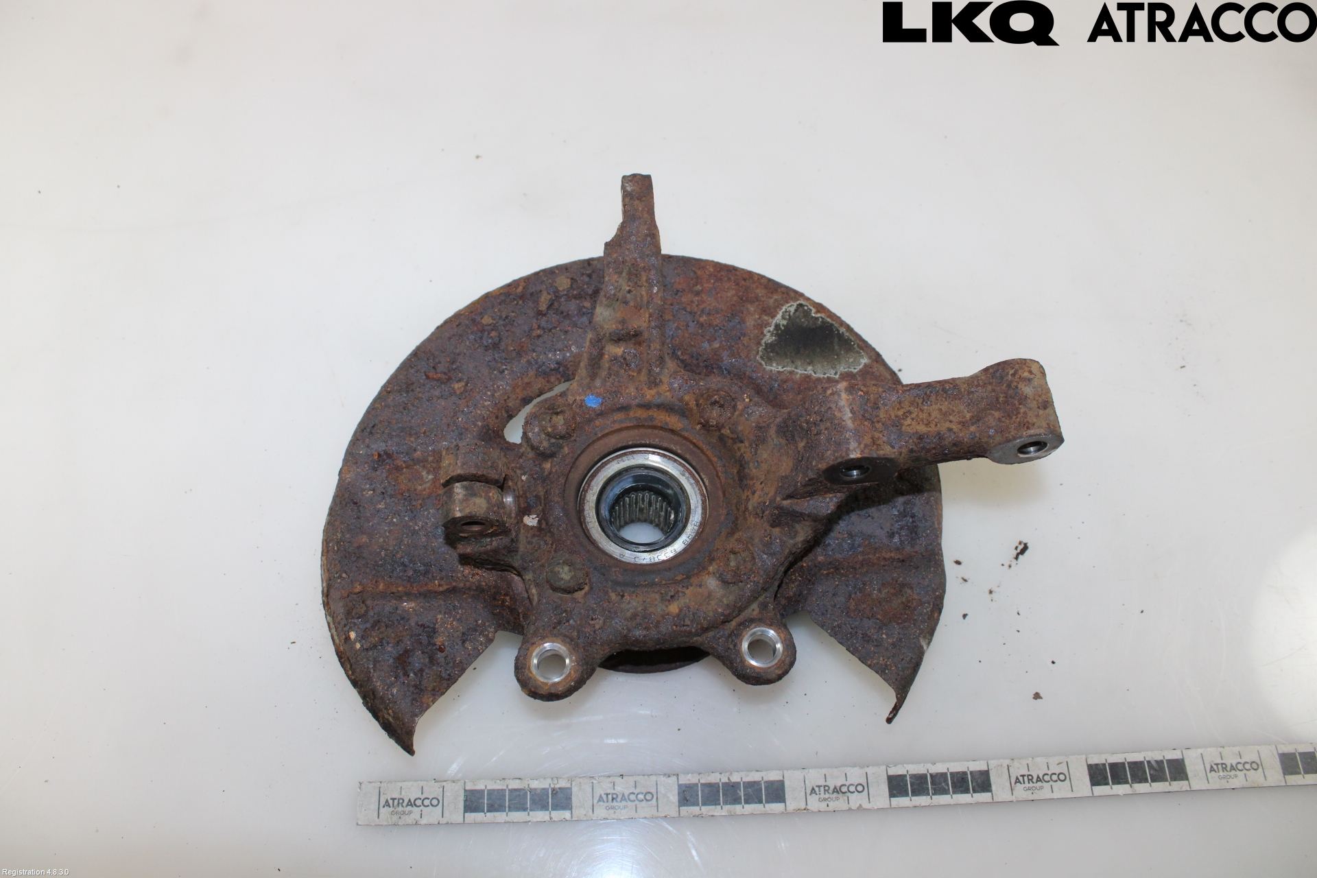 Saab 9000 CD    88-98 Styrspindel Lagerhus Vä