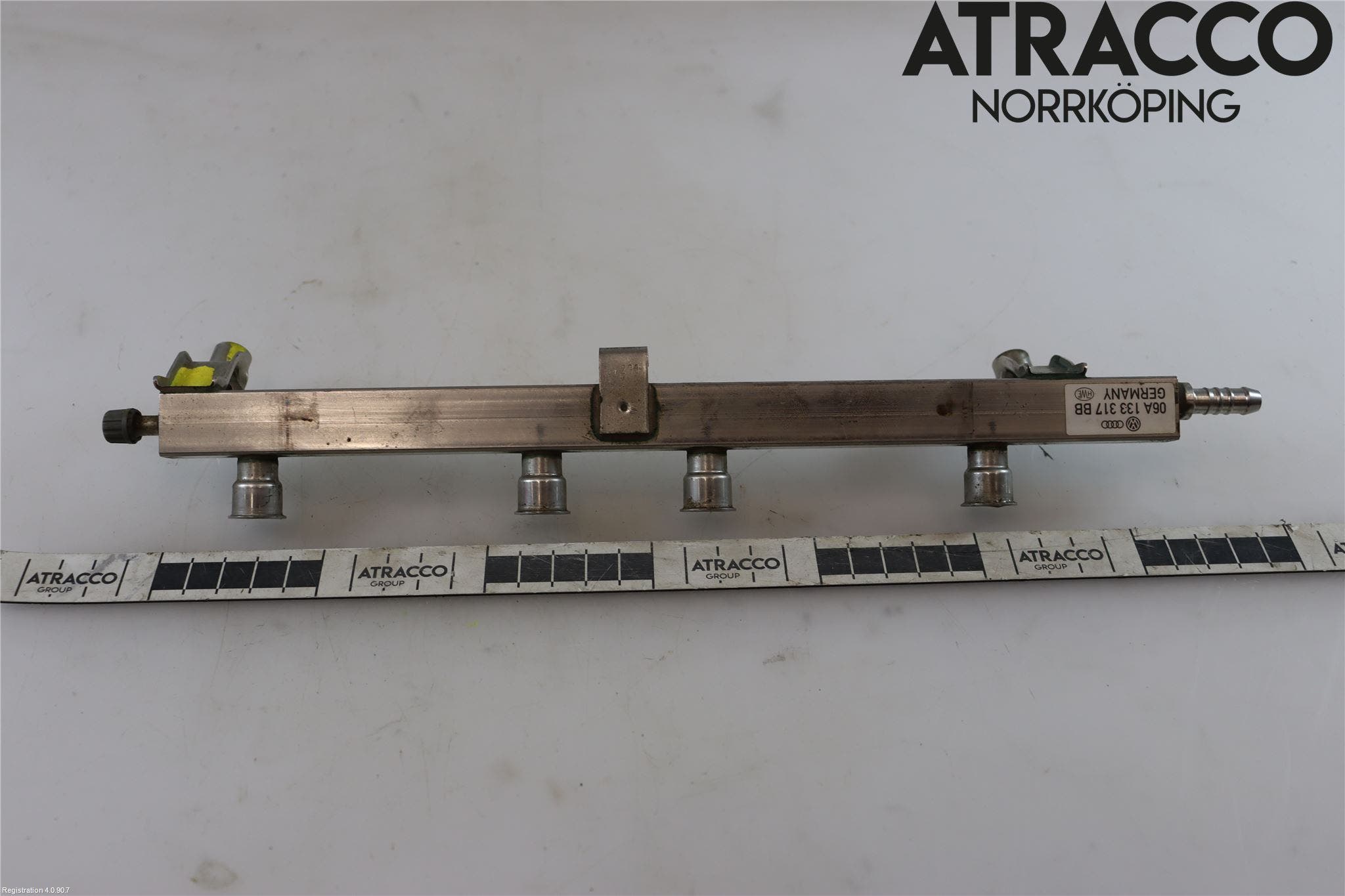 Volkswagen VW GOLF V 04-09 Inj. Fuelrail