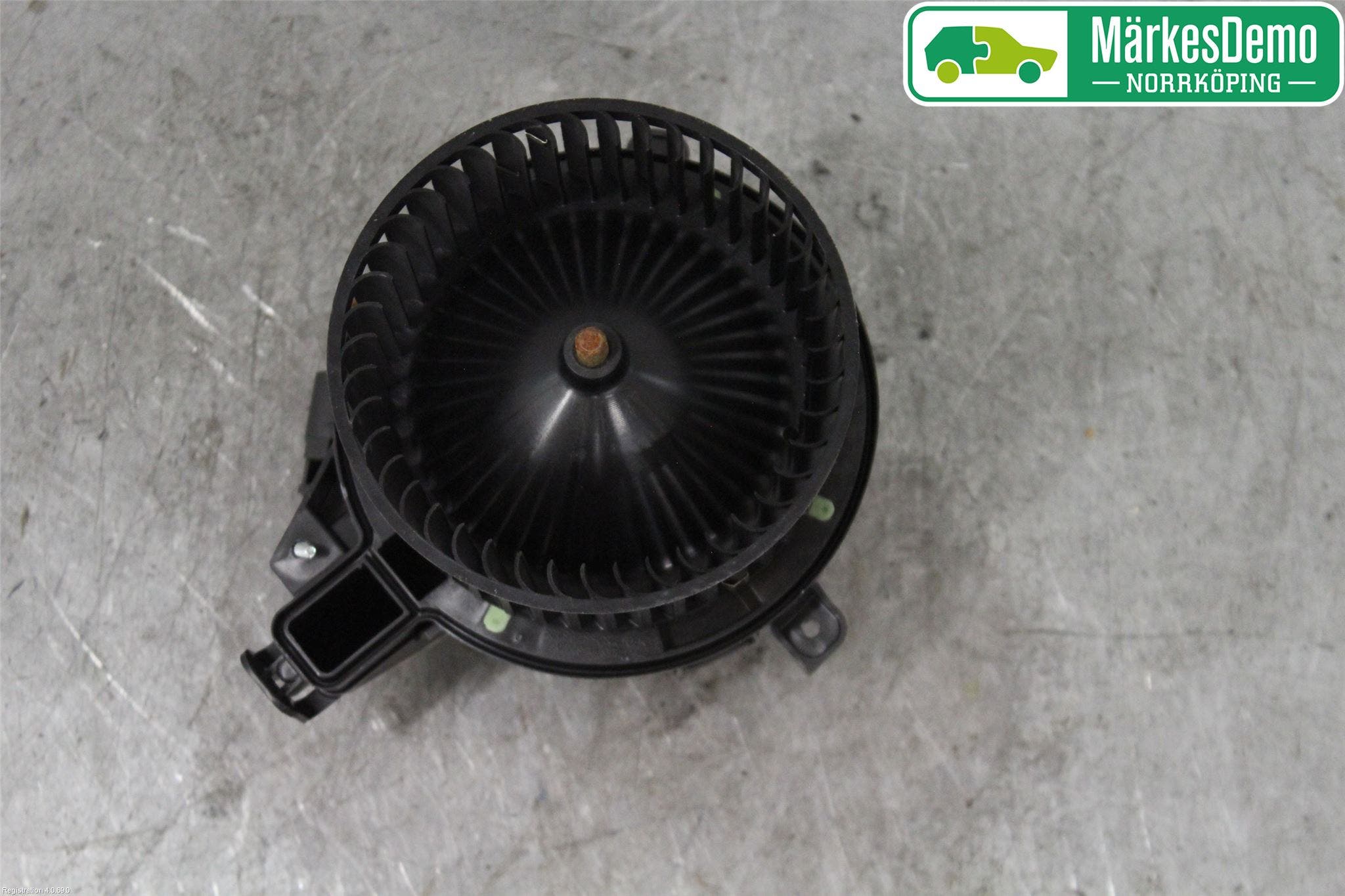 Volkswagen VW T-CROSS 19- Värmefläkt