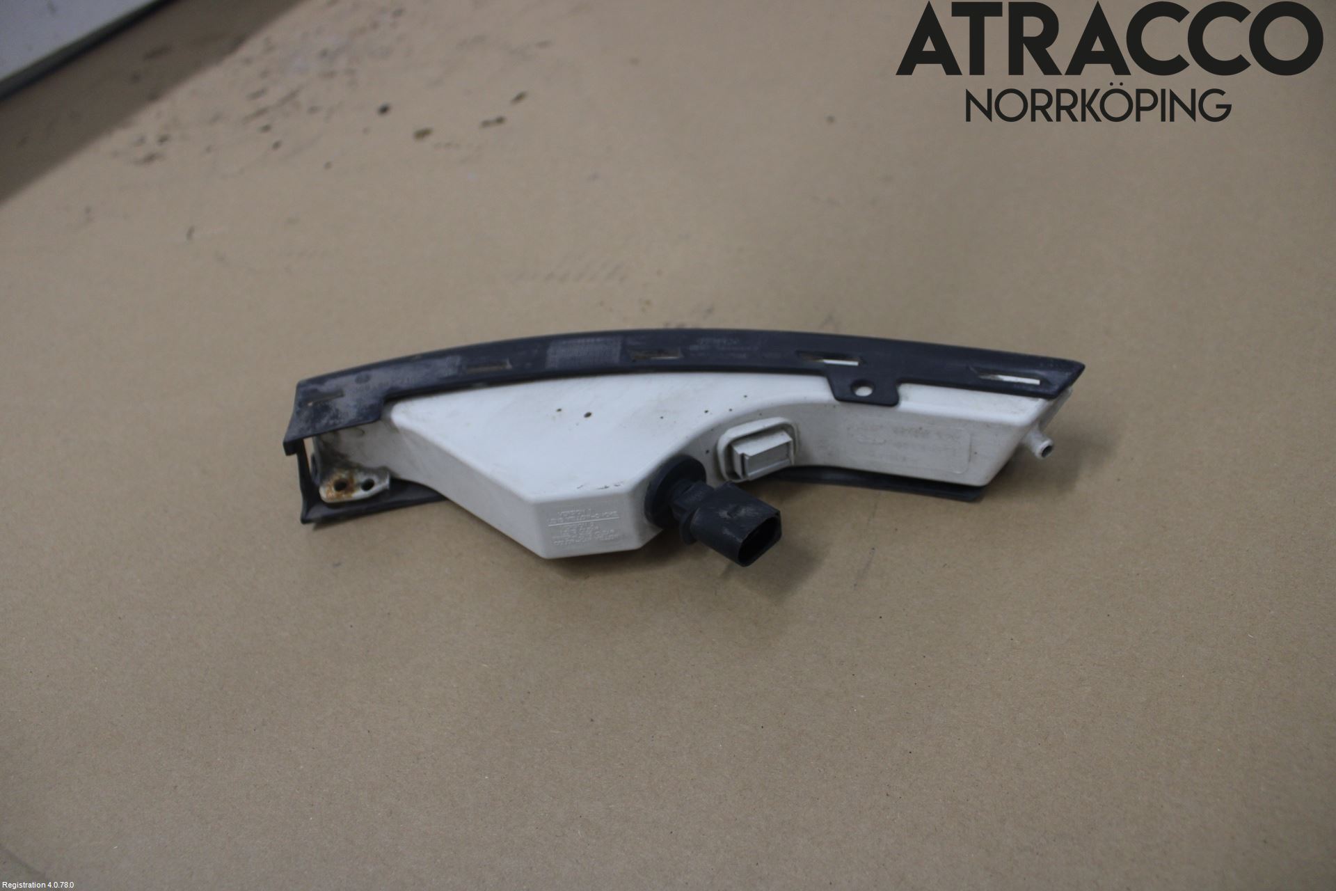 Volkswagen VW PASSAT 05-11 Blinkers Fram Höger