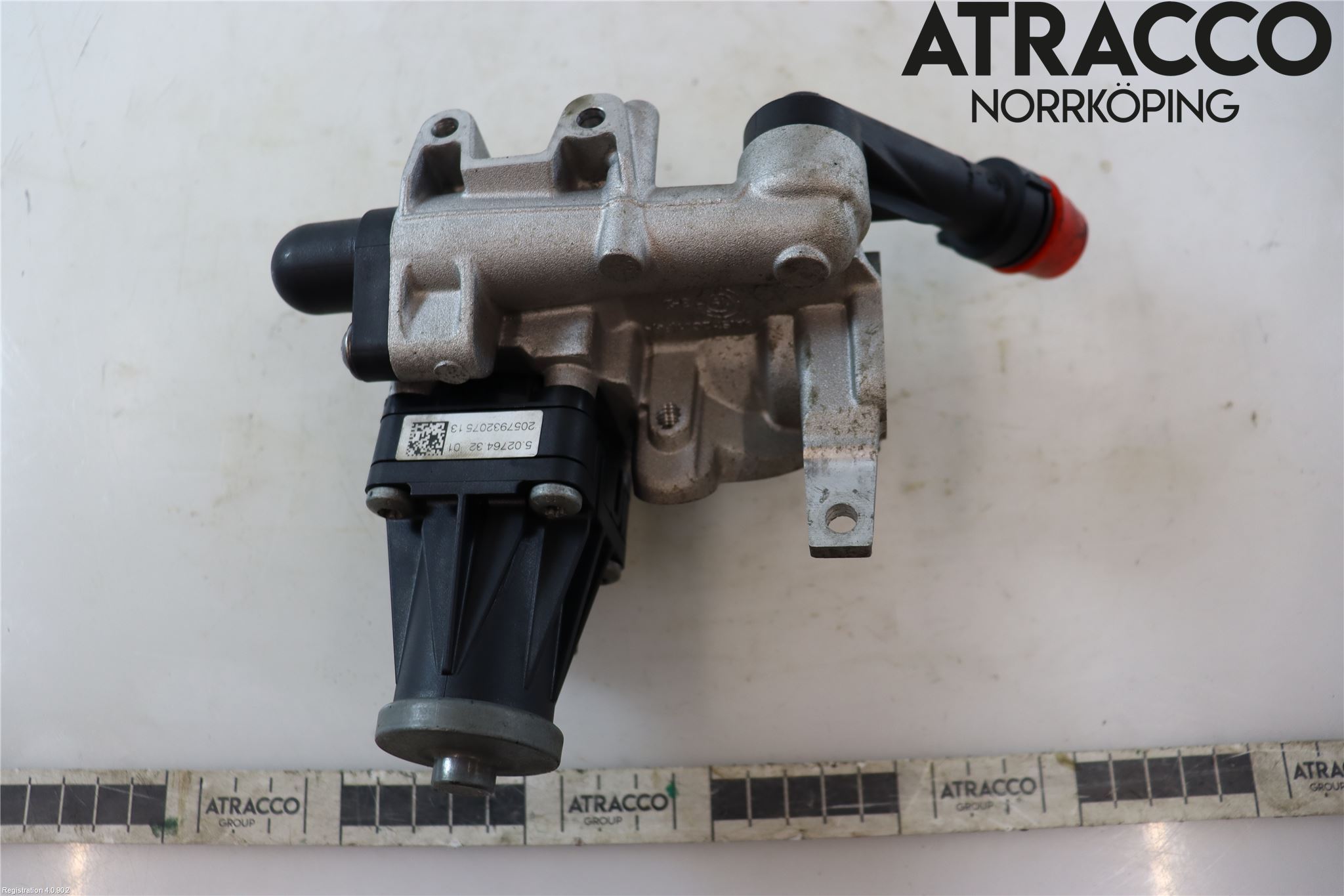 Jaguar F-PACE Avgaskylare