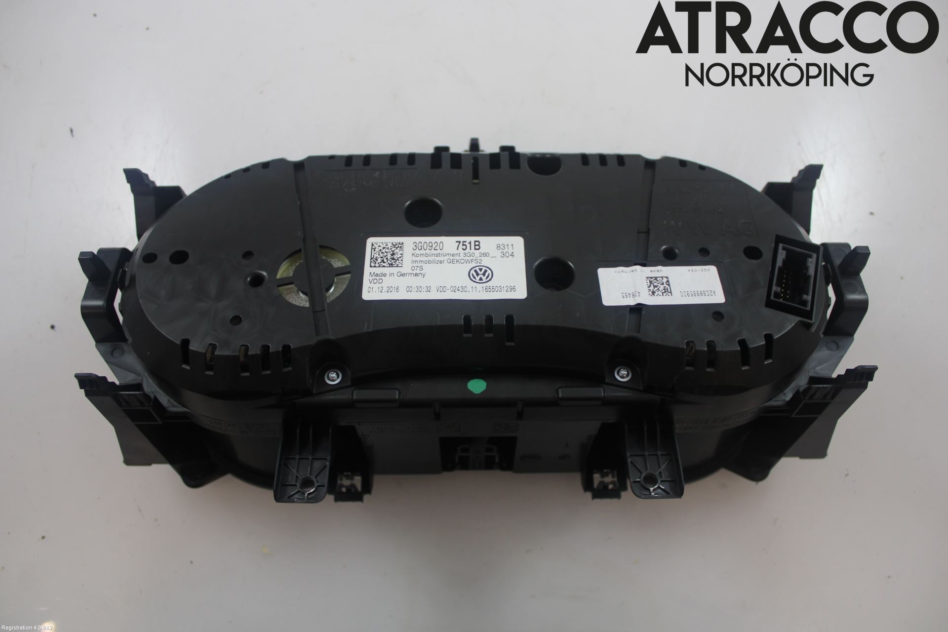 Volkswagen VW PASSAT 15-19 Instrument Komb